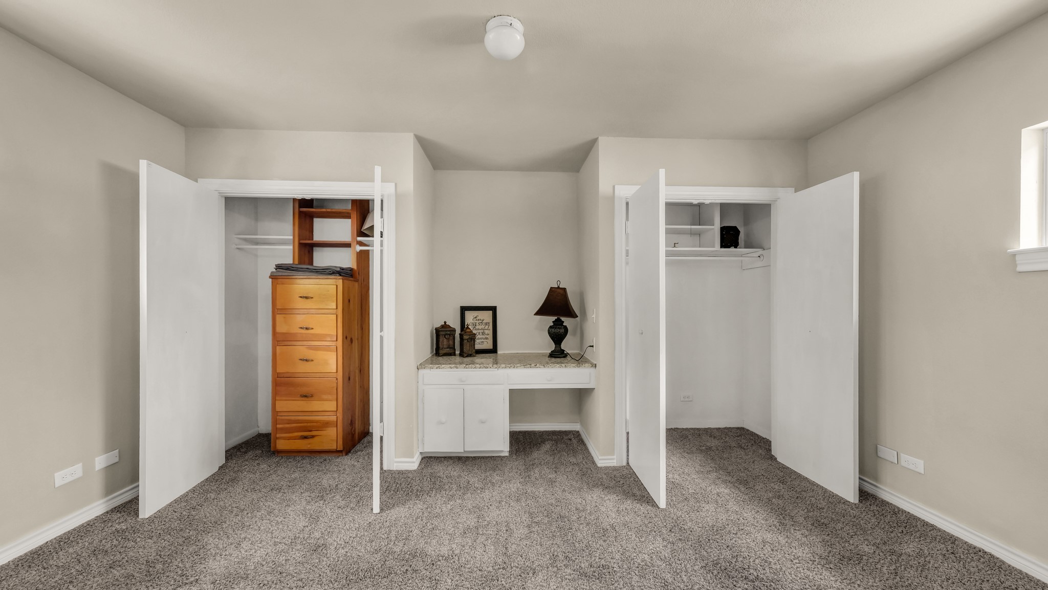 1715 N Oak Avenue Mineral Wells TX 76067