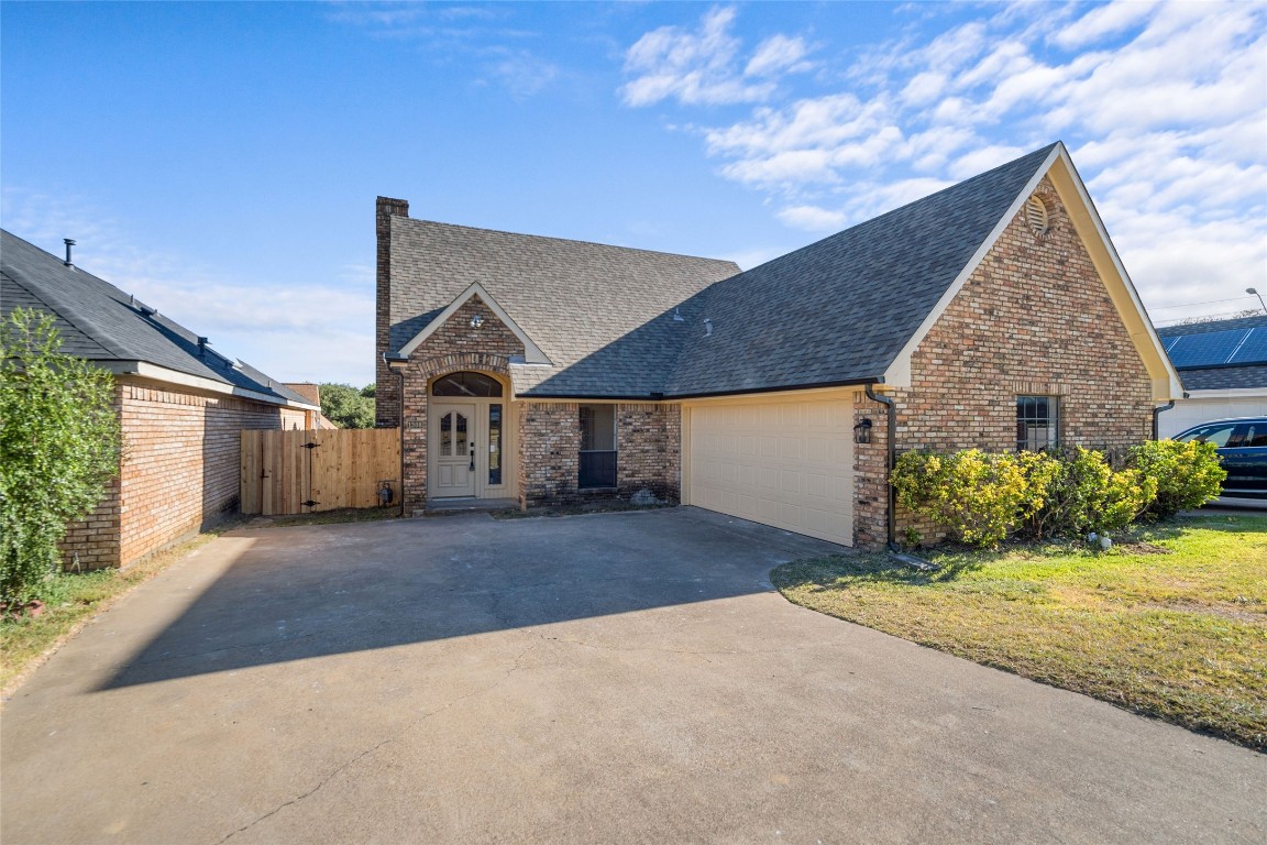 1308 Towne Colony Drive Irving TX 75061