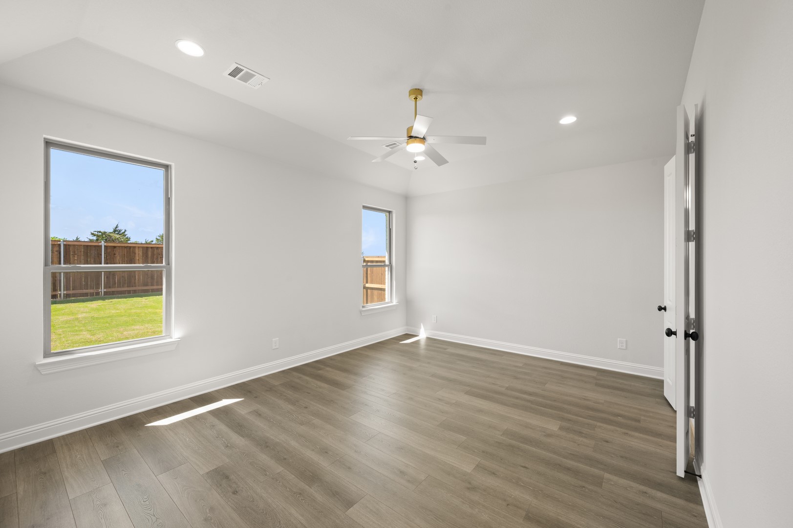 1869 Rough Ridge Trail Midlothian TX 76065