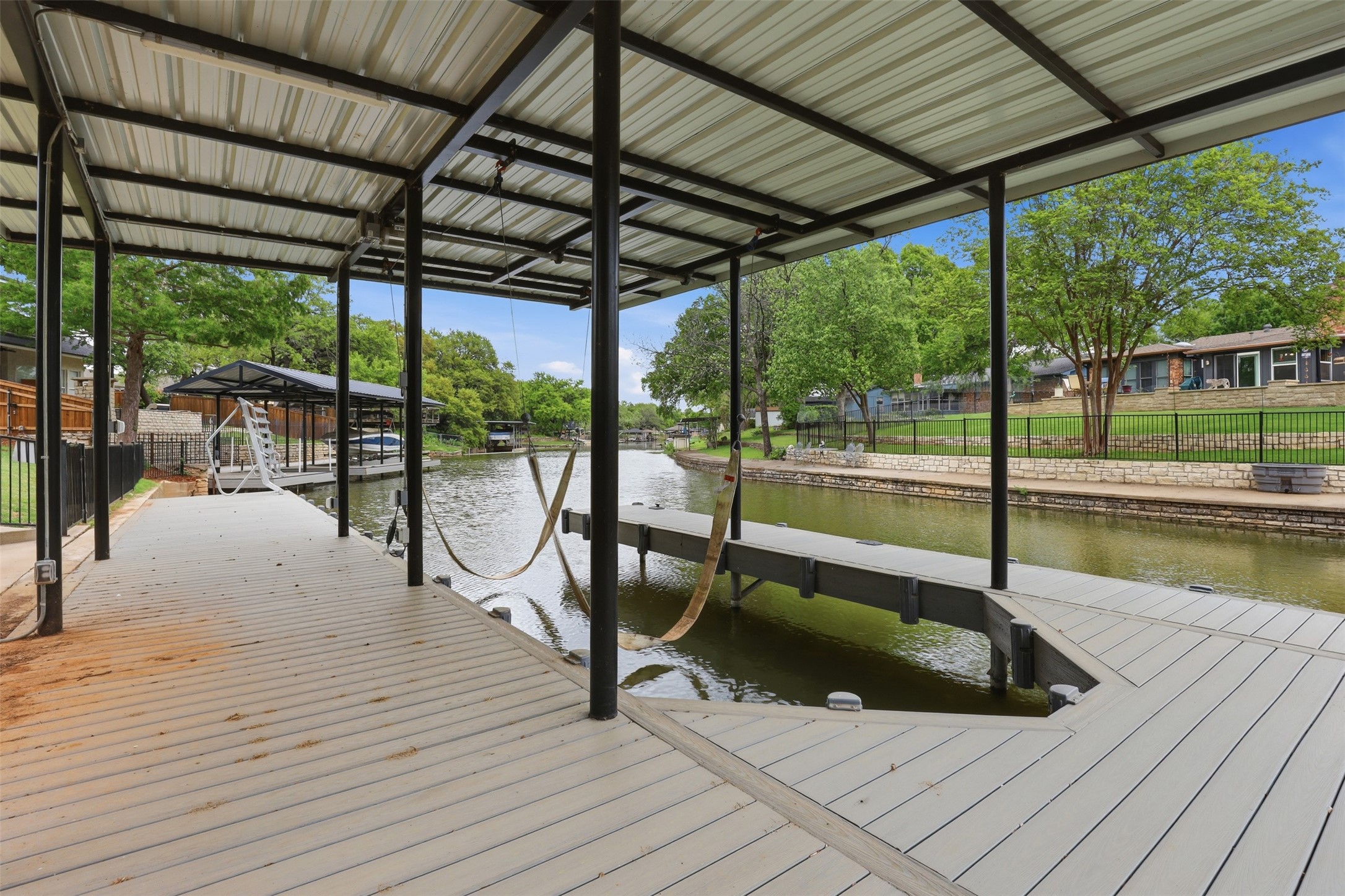 217 Granada Calle Street Granbury TX 76049