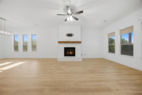 2213 Windy Hill Lane Waxahachie TX 75167