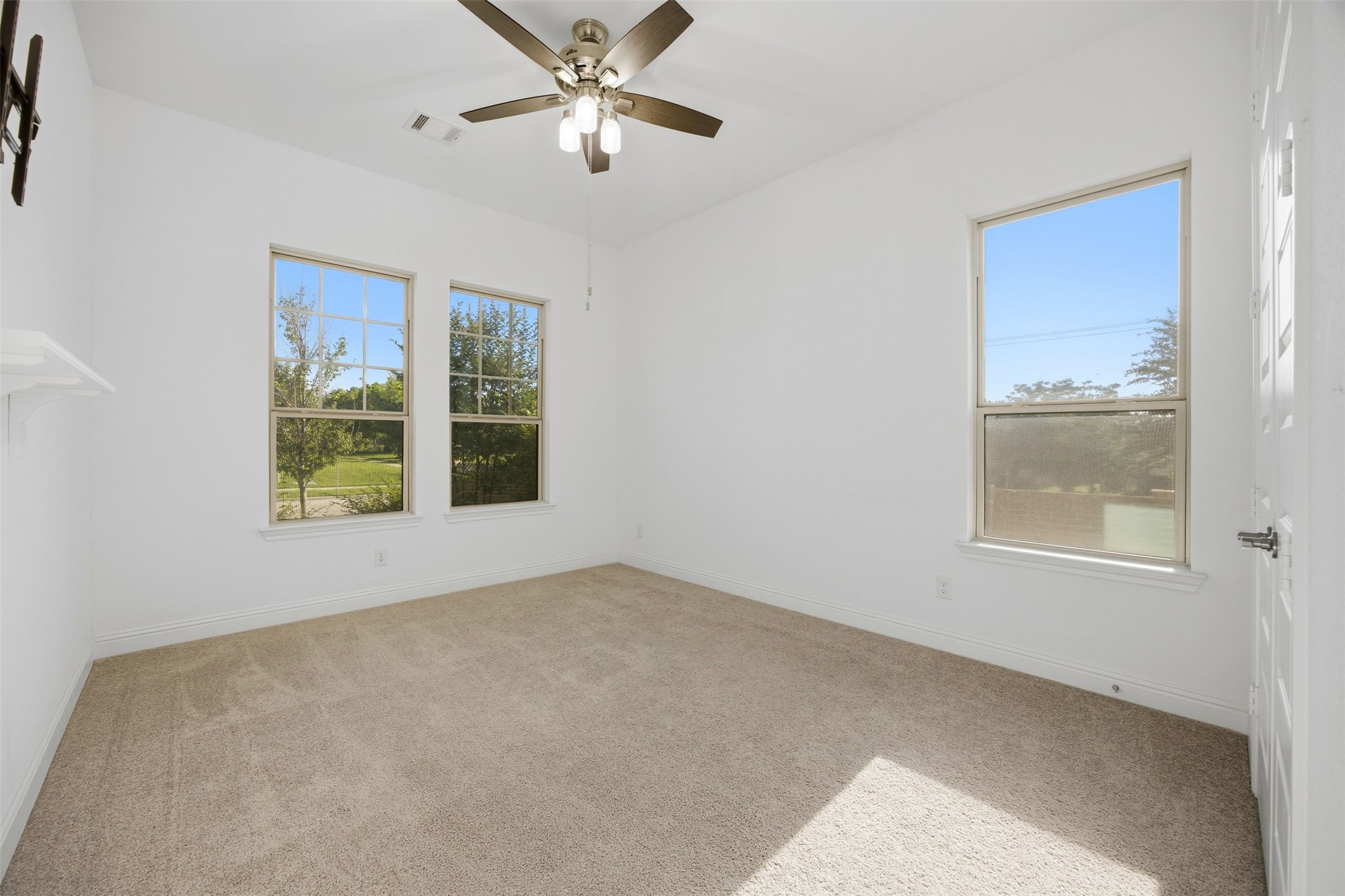 2213 Windy Hill Lane Waxahachie TX 75167