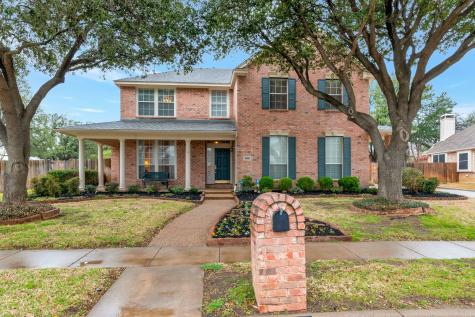 8401 Shady Oaks Drive North Richland Hills TX 76182