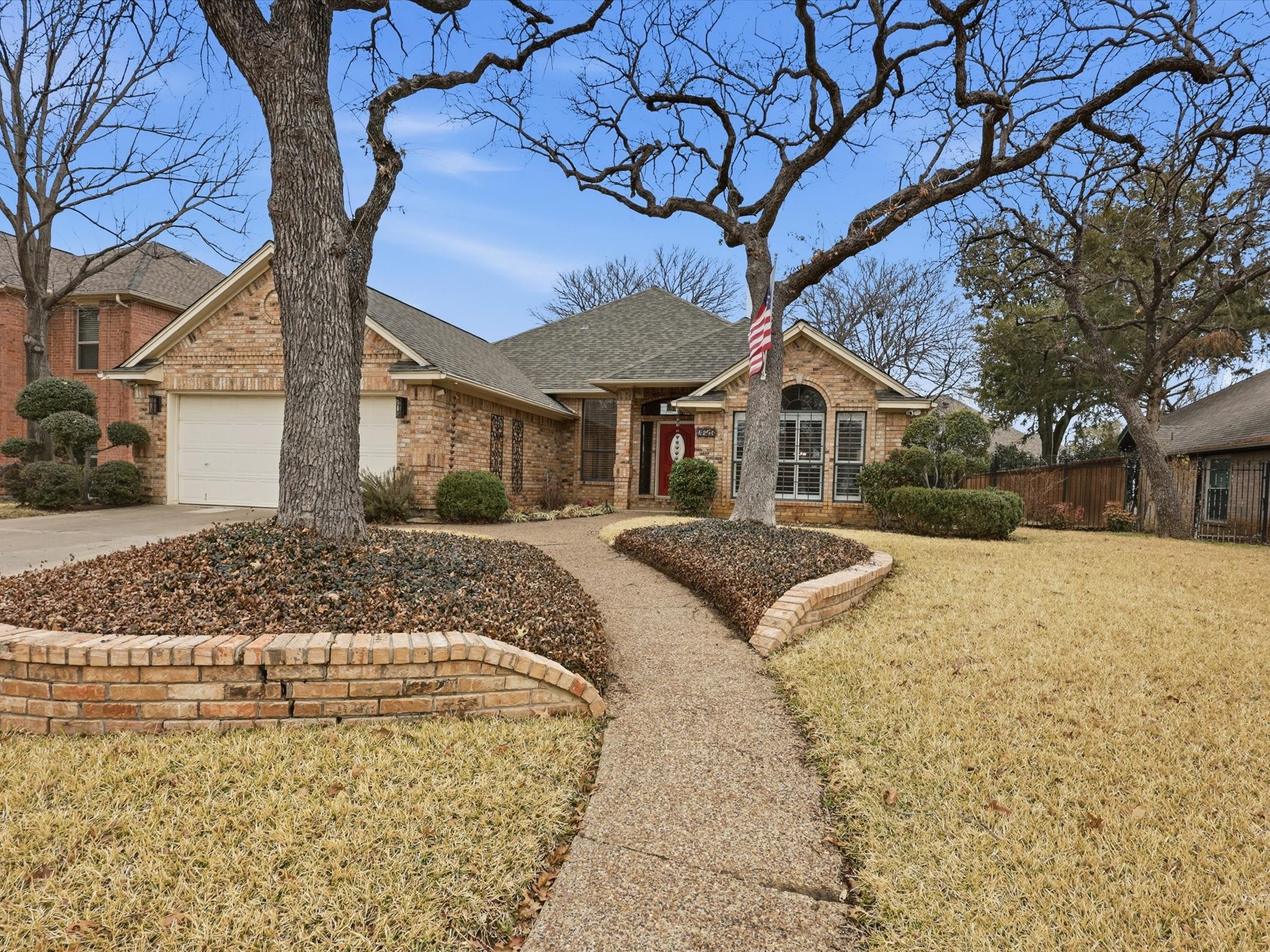 2613 Bent Tree Drive Hurst TX 76054