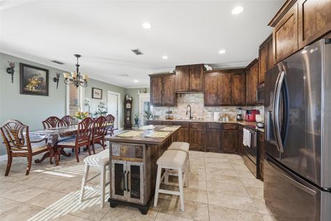 21424 S State Highway 78 Leonard TX 75452