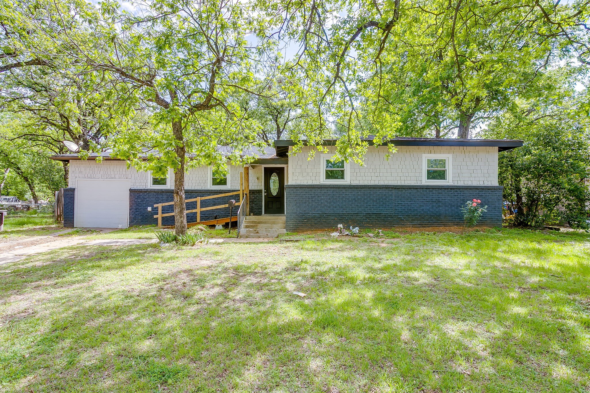 2515 Yeager Street Fort Worth TX 76112