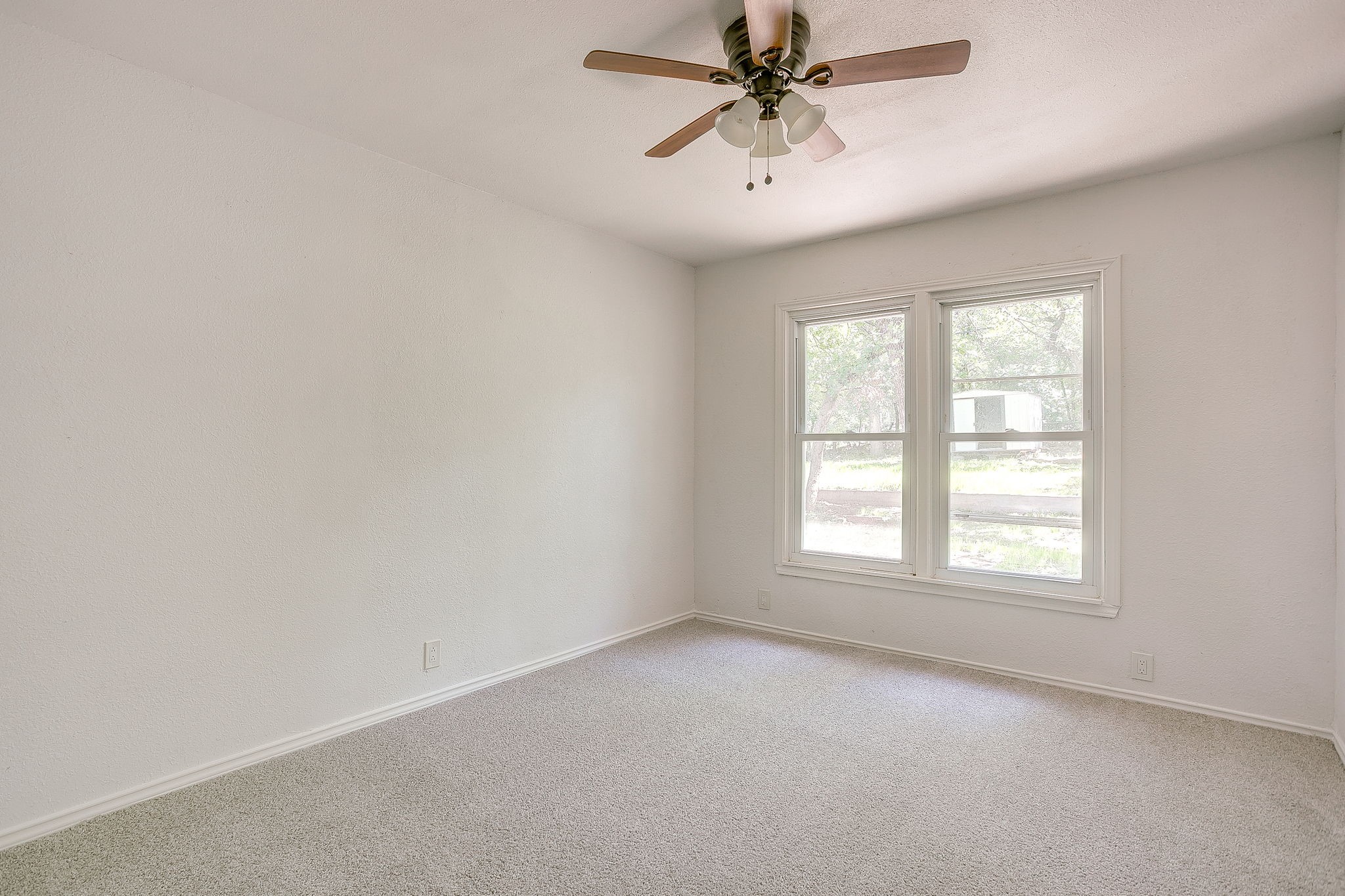 2515 Yeager Street Fort Worth TX 76112