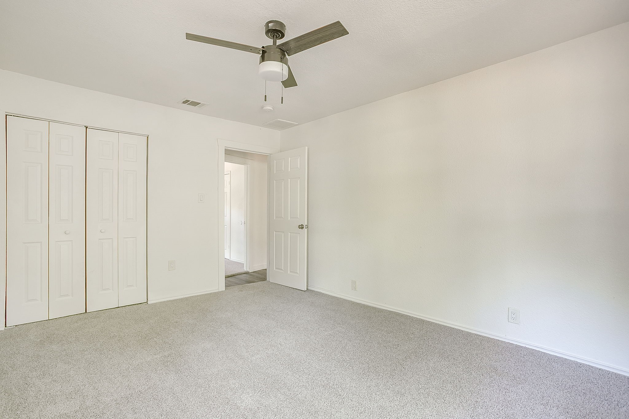 2515 Yeager Street Fort Worth TX 76112