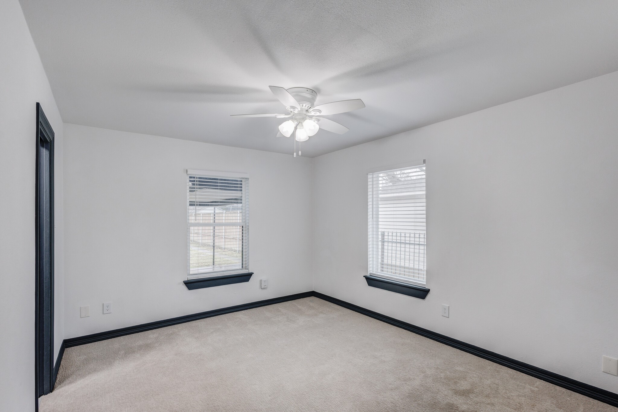 2540 Prichard Lane Dallas TX 75227