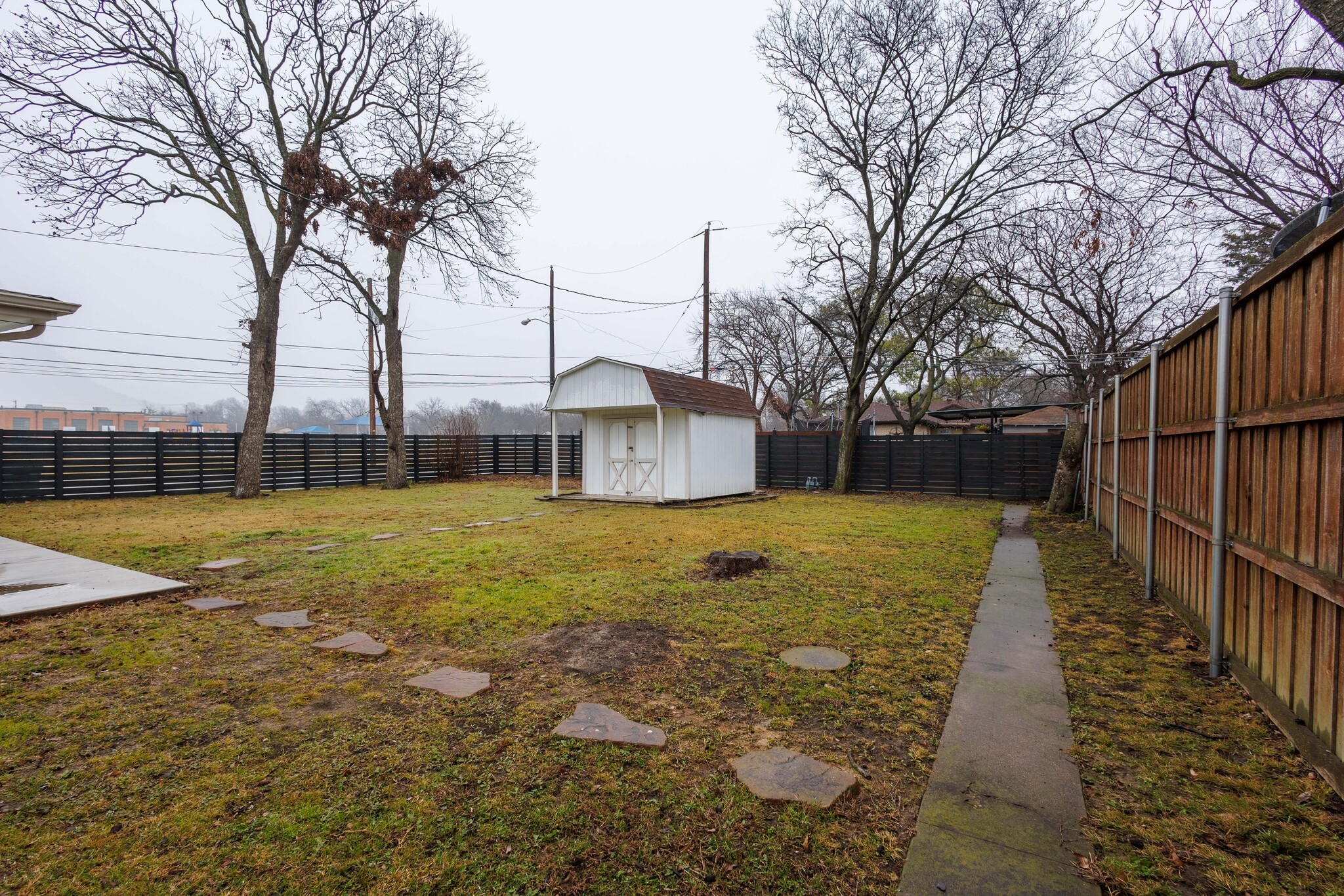 2540 Prichard Lane Dallas TX 75227