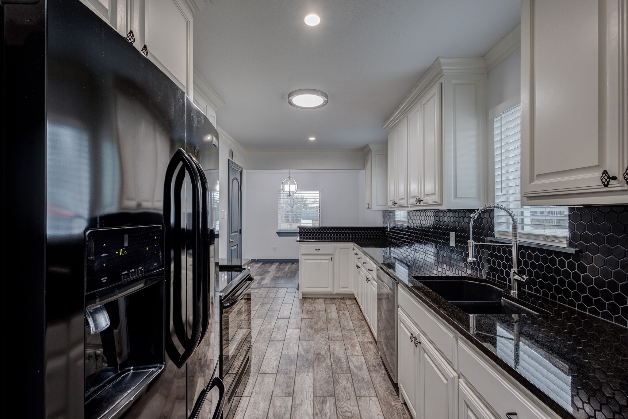 2540 Prichard Lane Dallas TX 75227