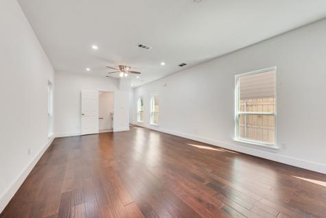 2346 Scott Street Dallas TX 75215