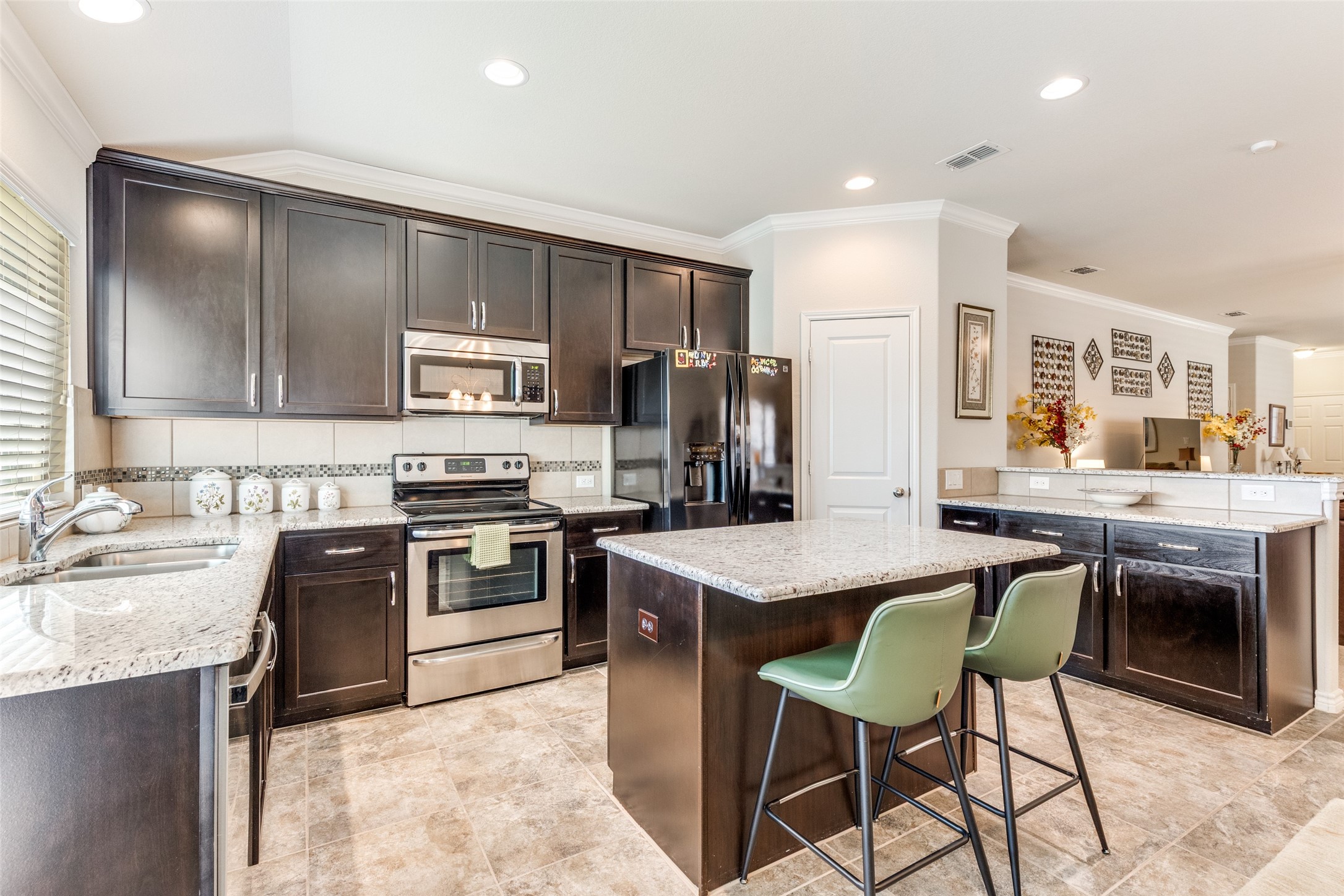 8705 Regal Royale Drive Fort Worth TX 76108