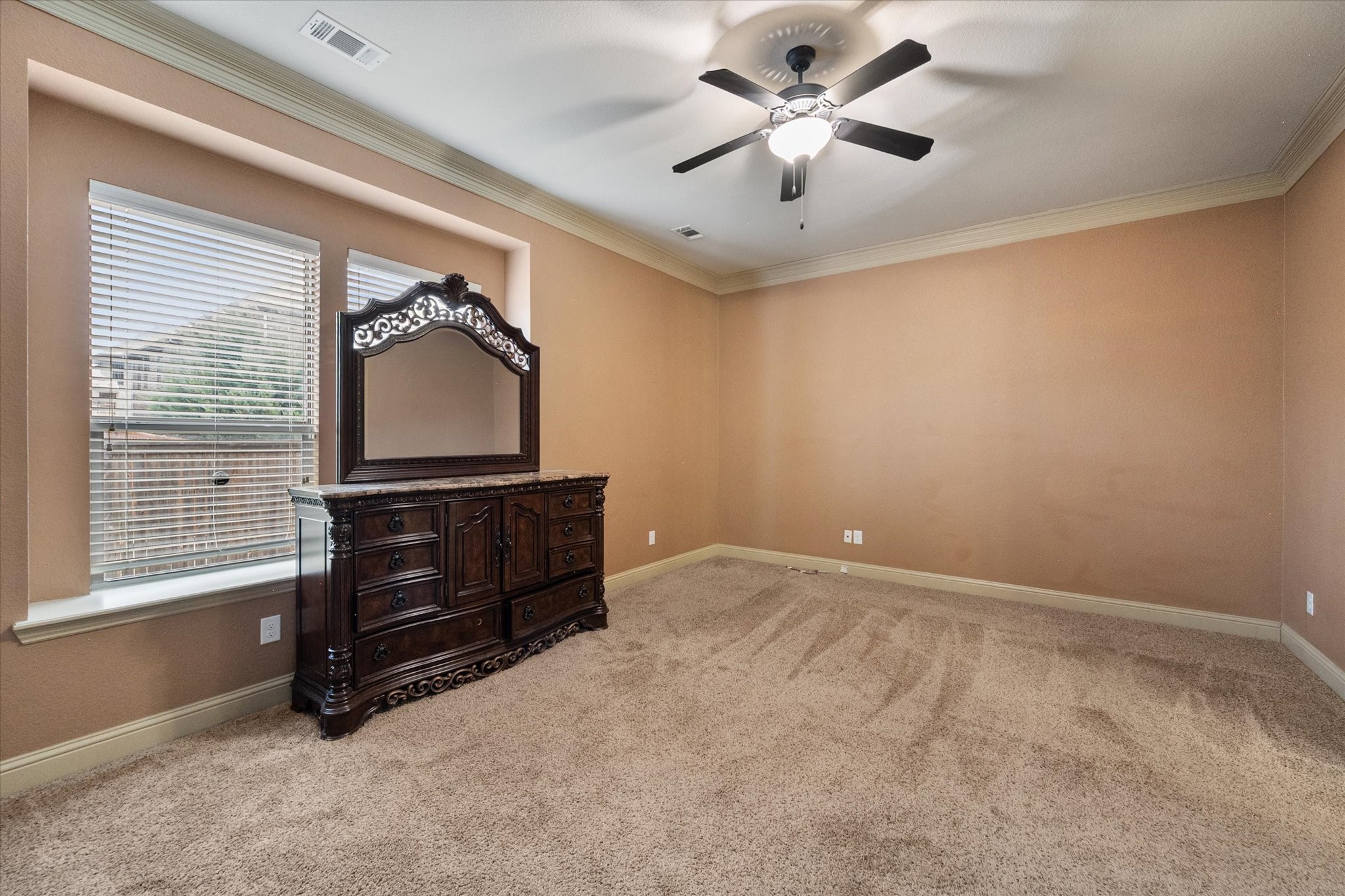 2940 Benissa Grand Prairie TX 75054
