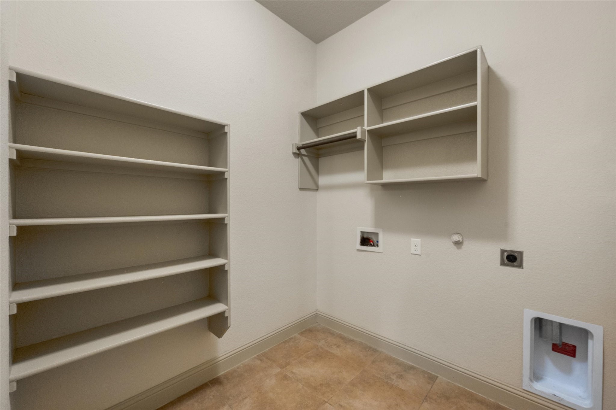 2940 Benissa Grand Prairie TX 75054
