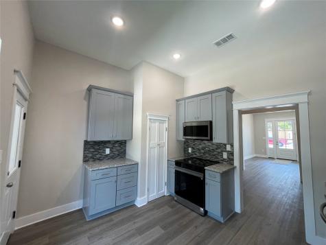 201 E 6th Street Lampasas TX 76550