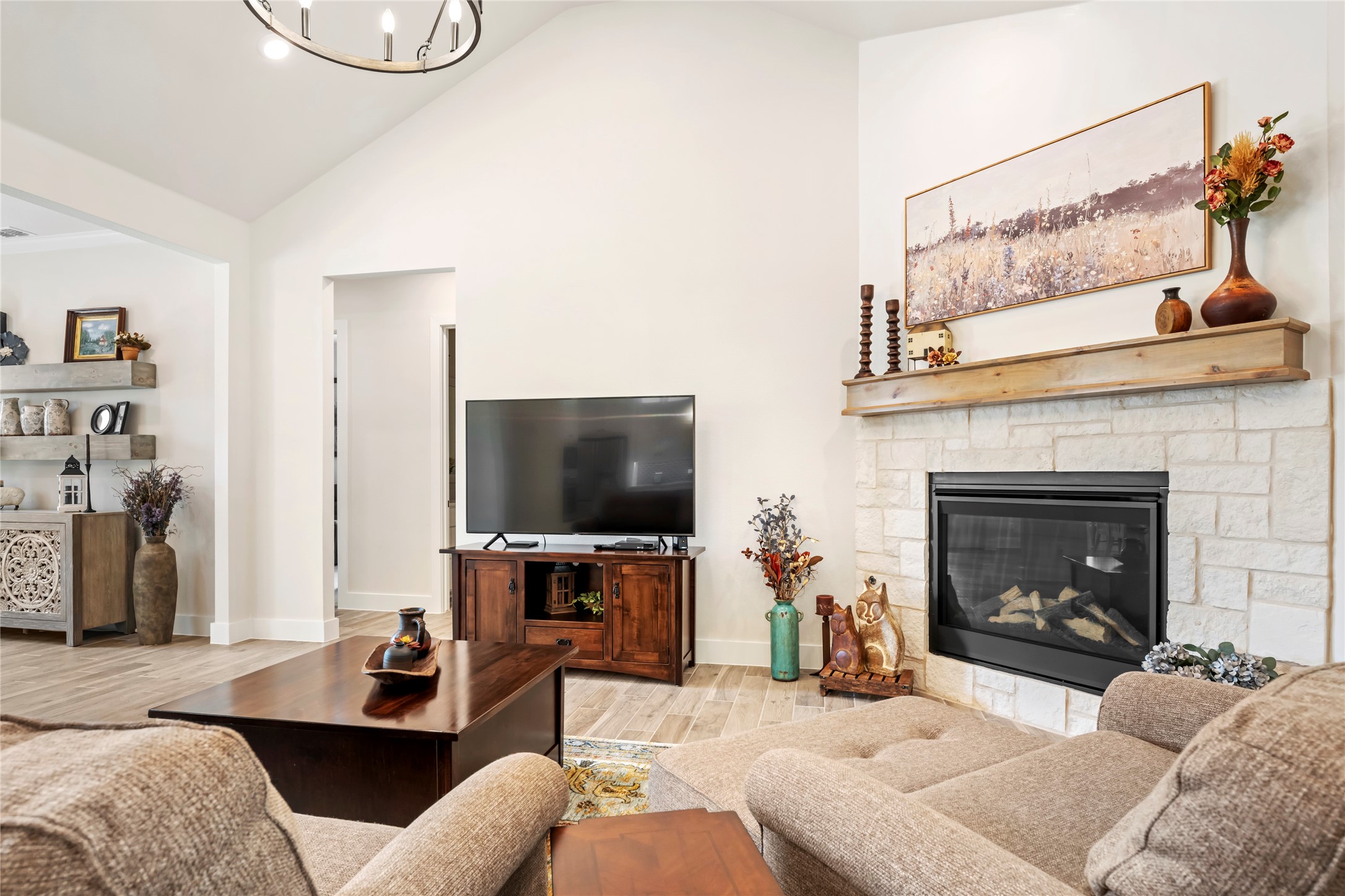 704 Abbey Road Van Alstyne TX 75495