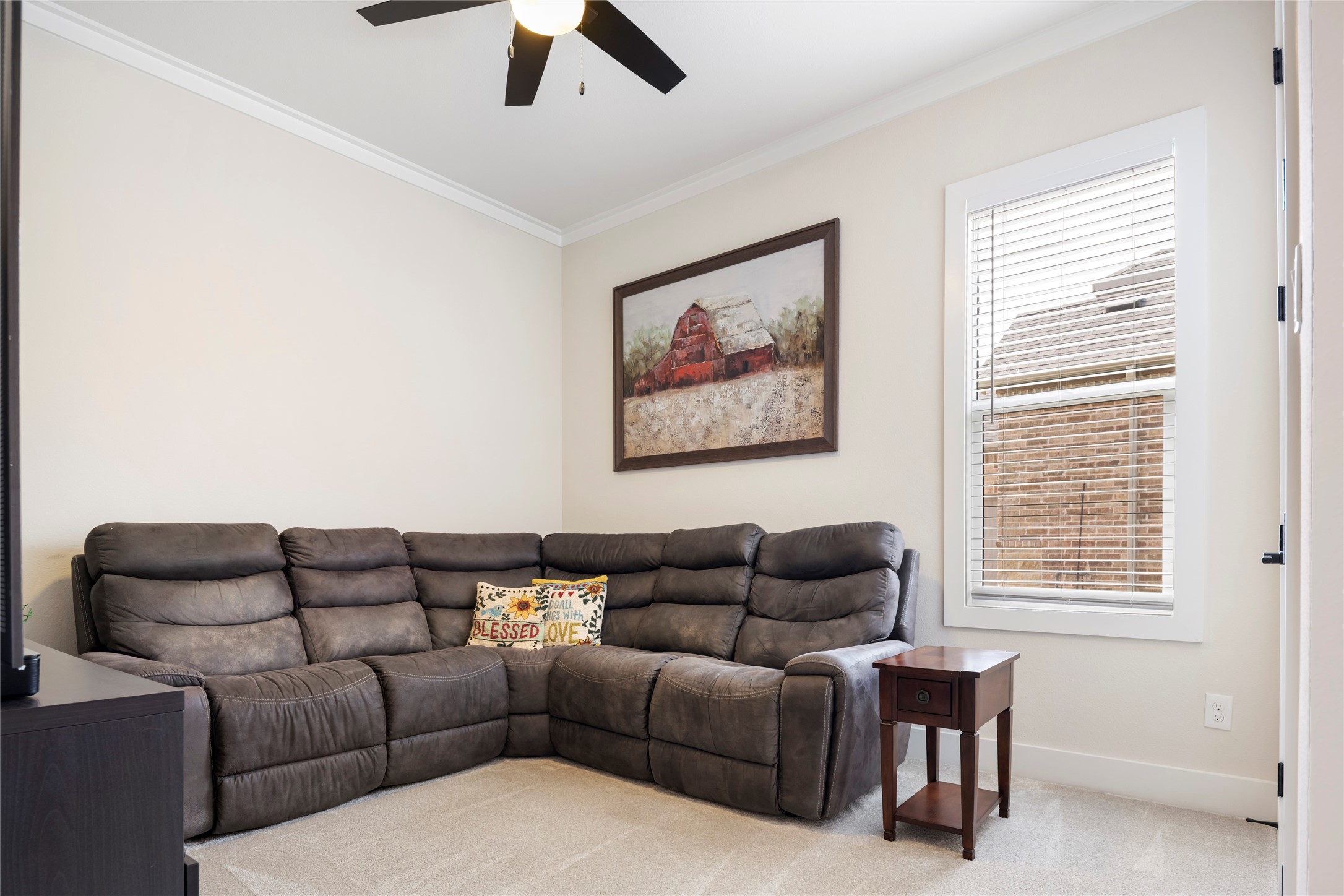 704 Abbey Road Van Alstyne TX 75495