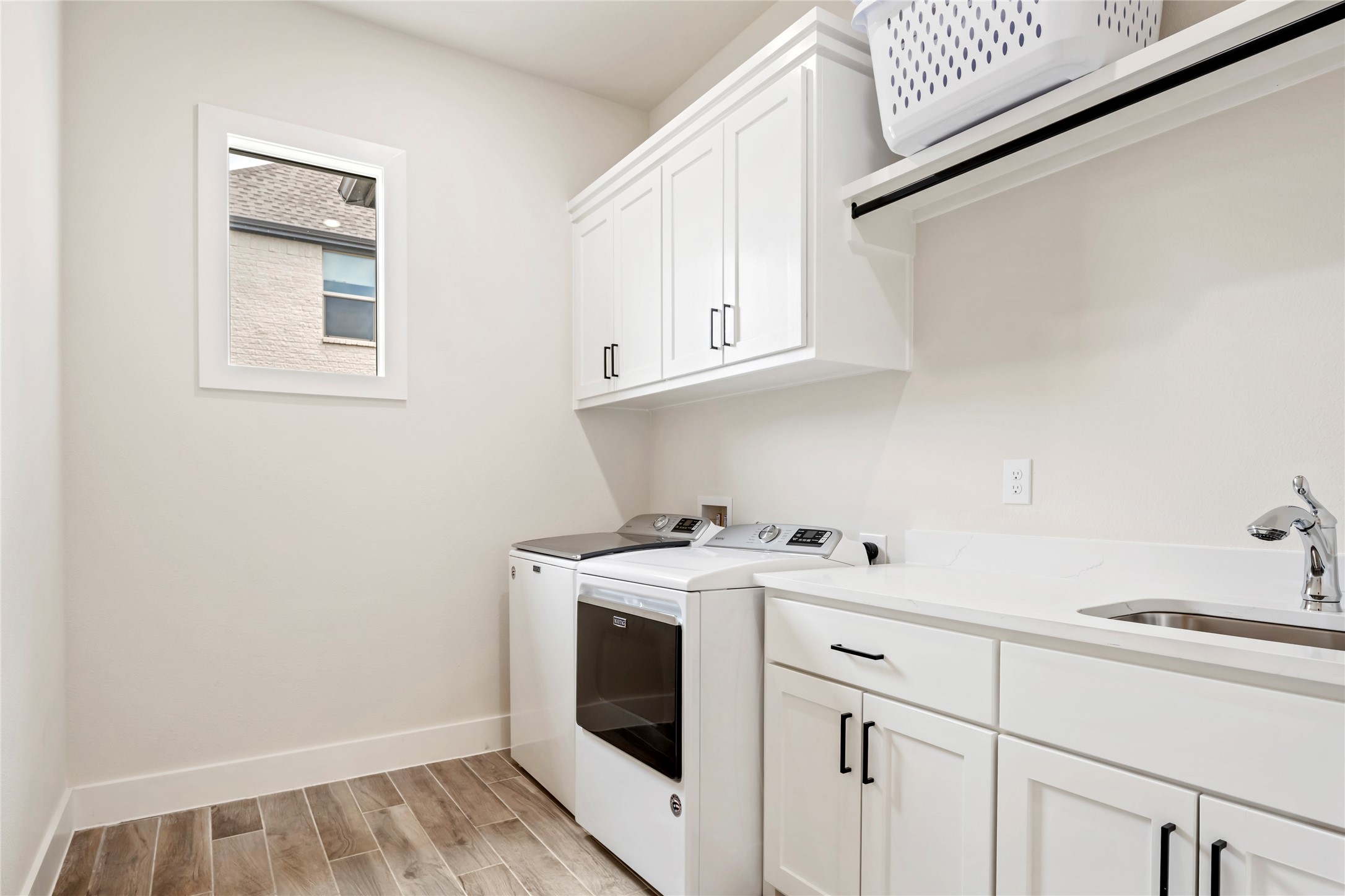 704 Abbey Road Van Alstyne TX 75495