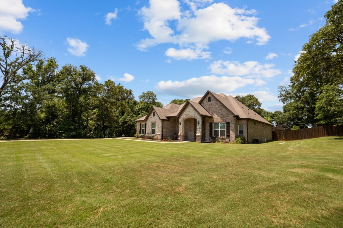 275 Private Road 6325 Mineola TX 75773