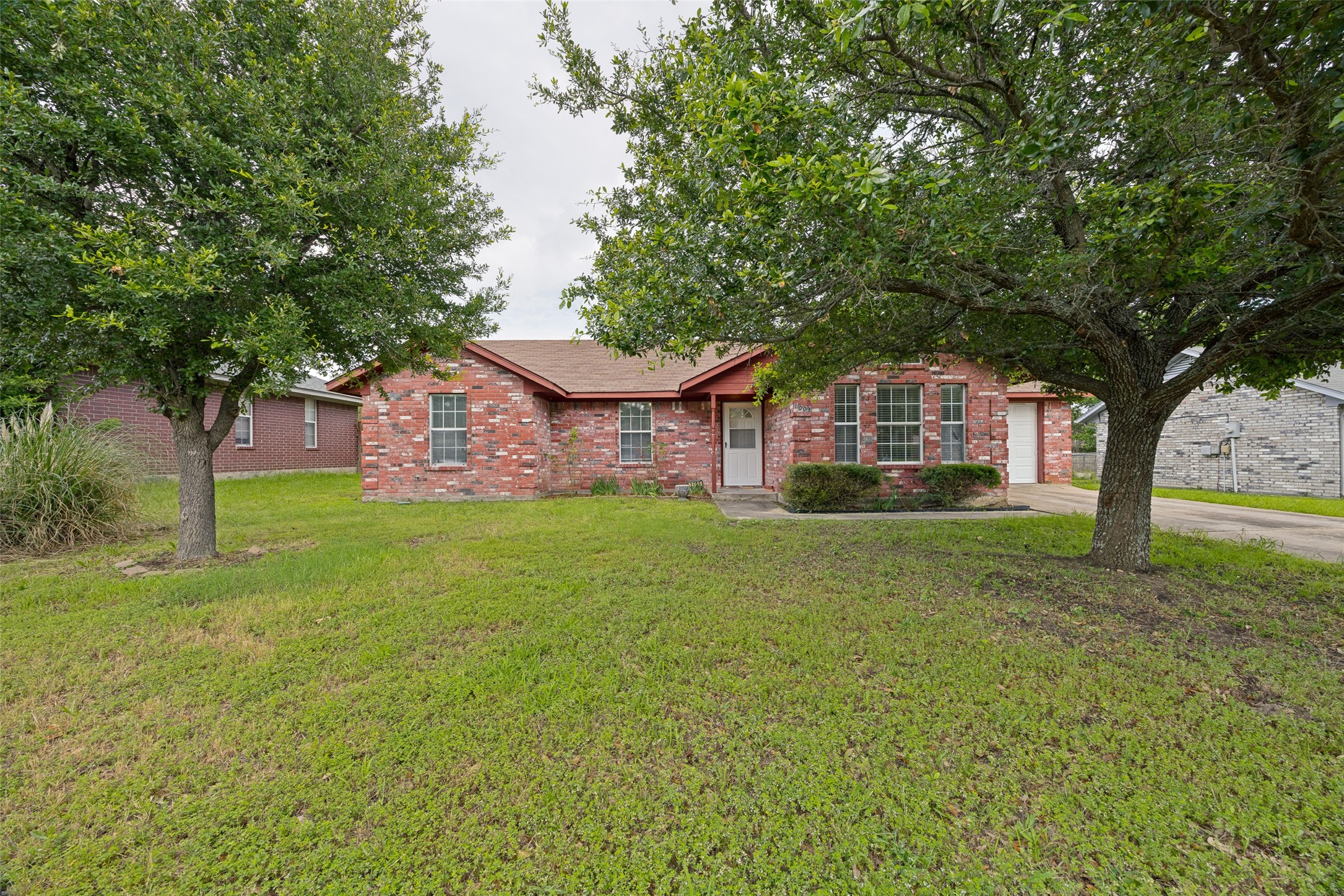 1009 Enlow Circle Commerce TX 75428