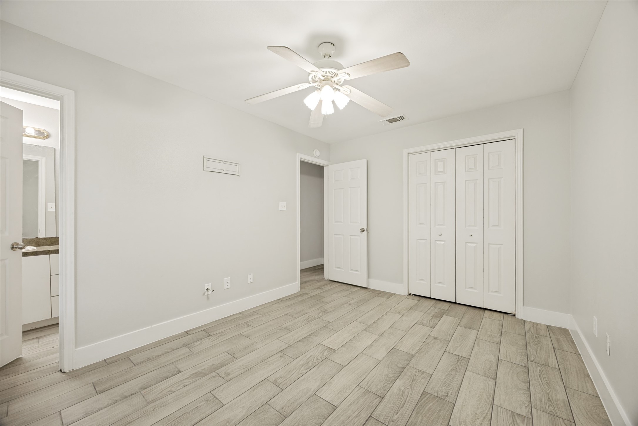 1009 Enlow Circle Commerce TX 75428