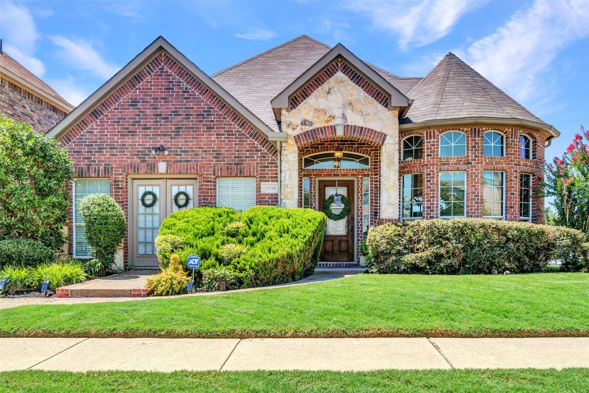 1300 Raleigh Path Road Denton TX 76208