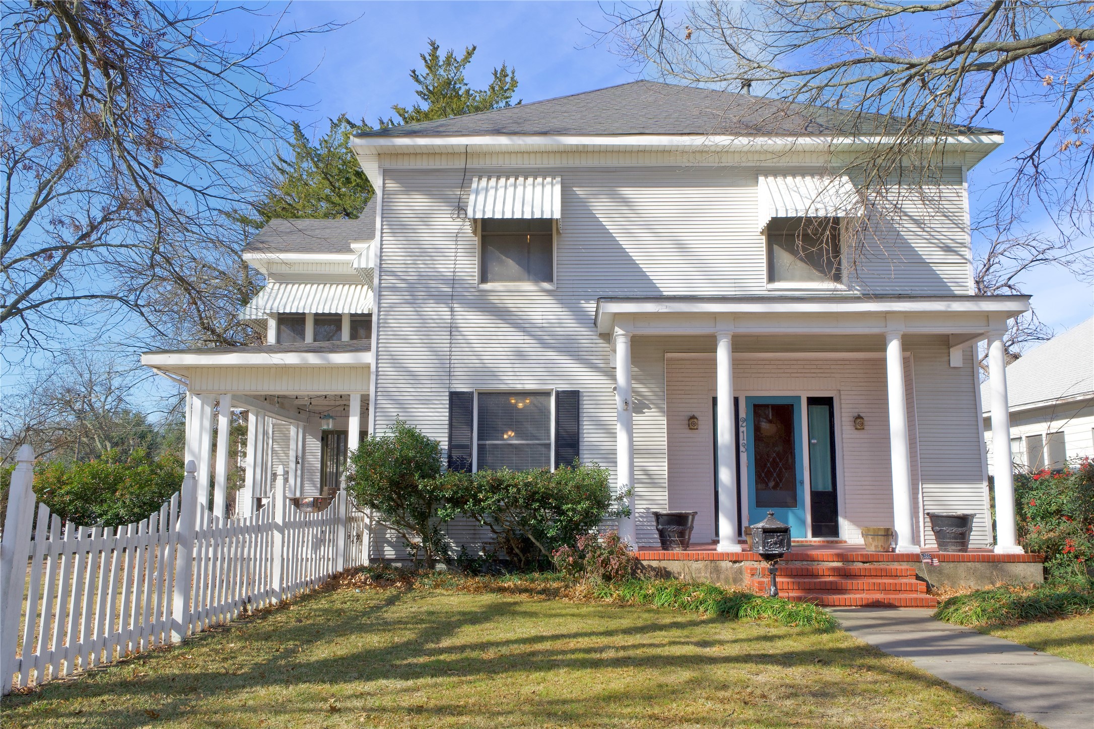 213 Clements Gainesville TX 76240