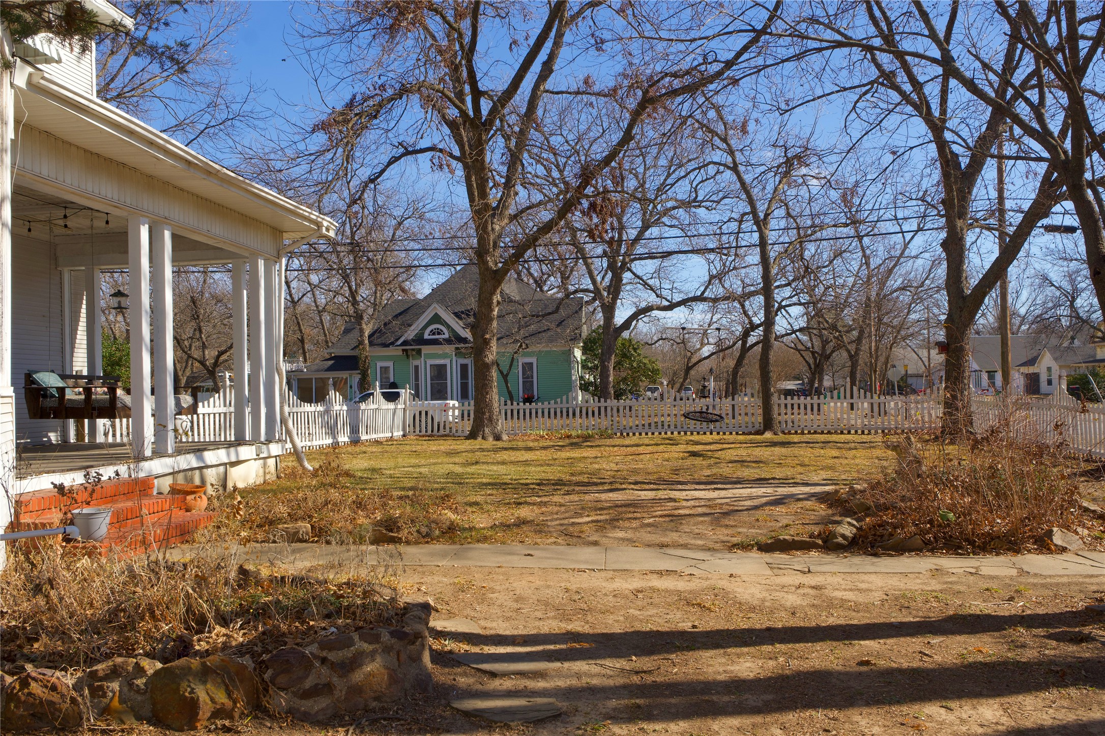 213 Clements Gainesville TX 76240