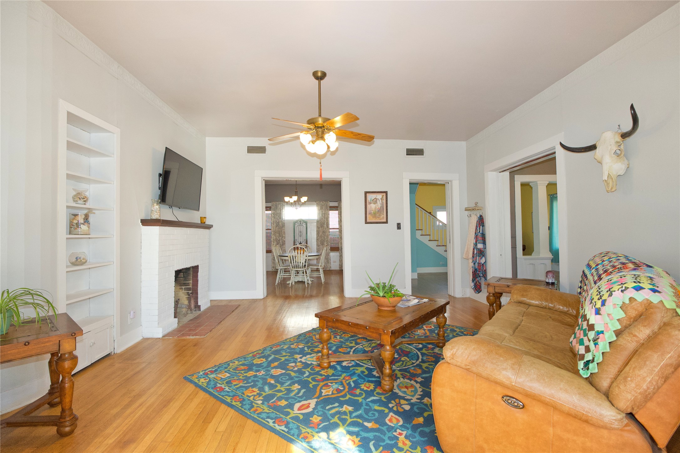 213 Clements Gainesville TX 76240