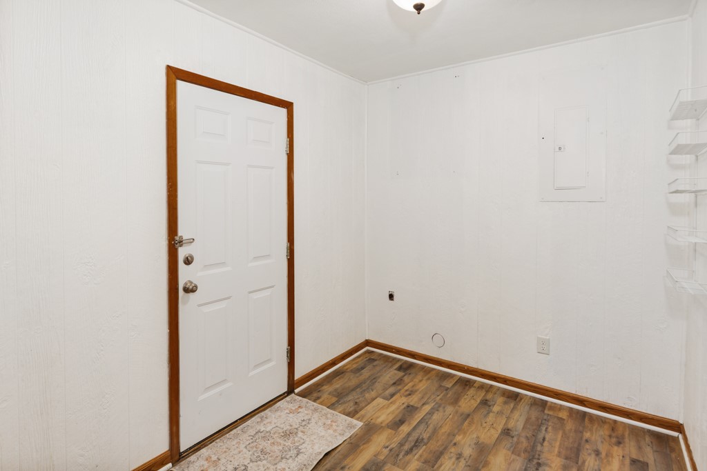 500 W London Street Bowie TX 76230