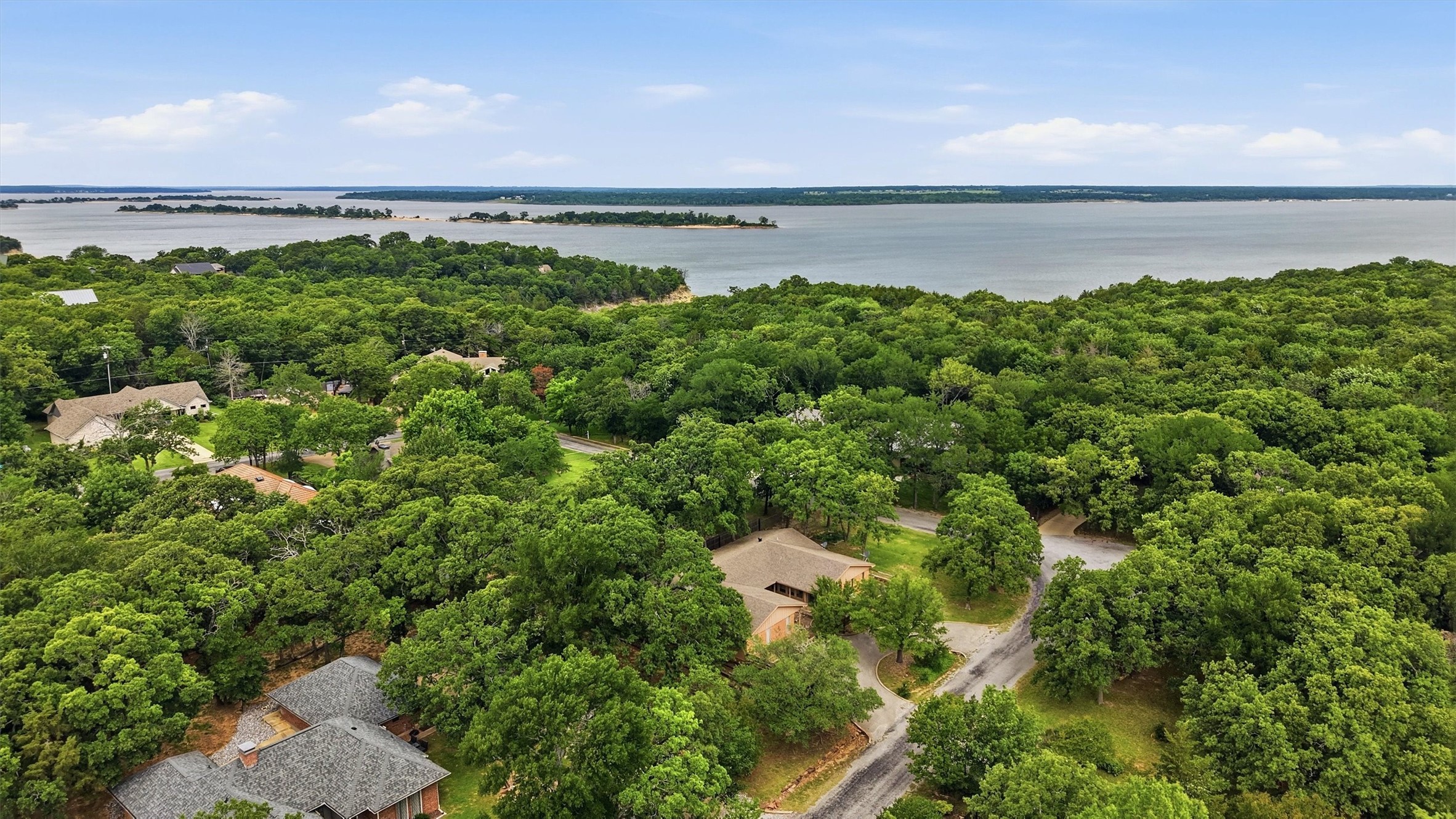 372 Lakepoint Loop Pottsboro TX 75076