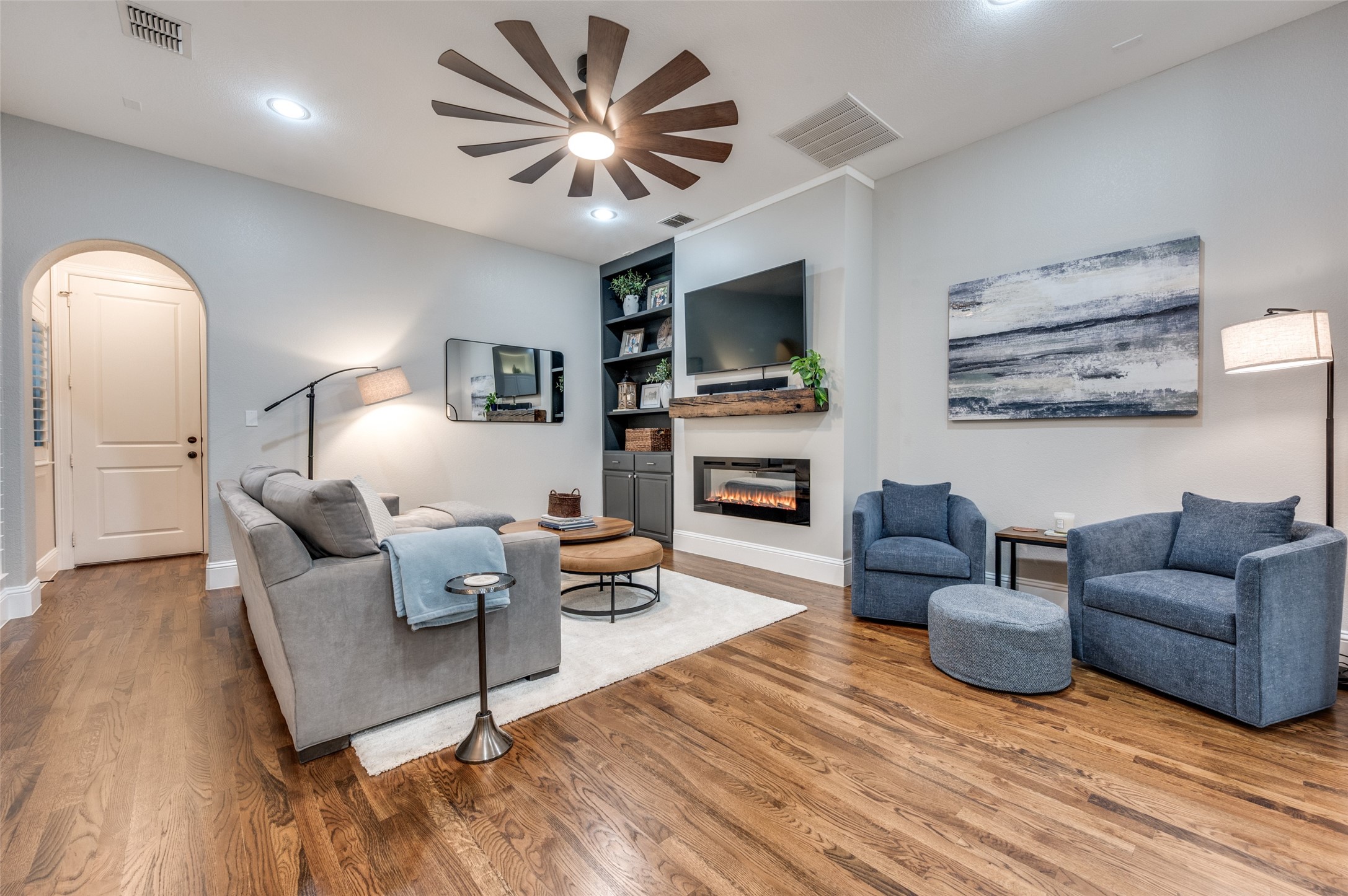 741 S Coppell Road Coppell TX 75019