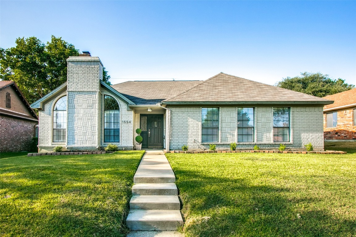 1554 Glenmore Drive Lewisville TX 75077