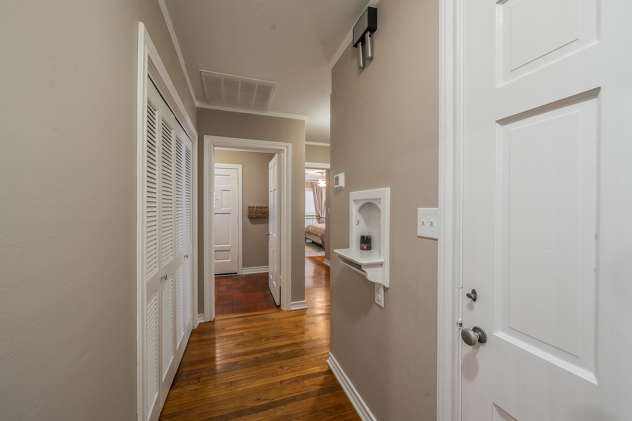 202 S Tower Street Weatherford TX 76086