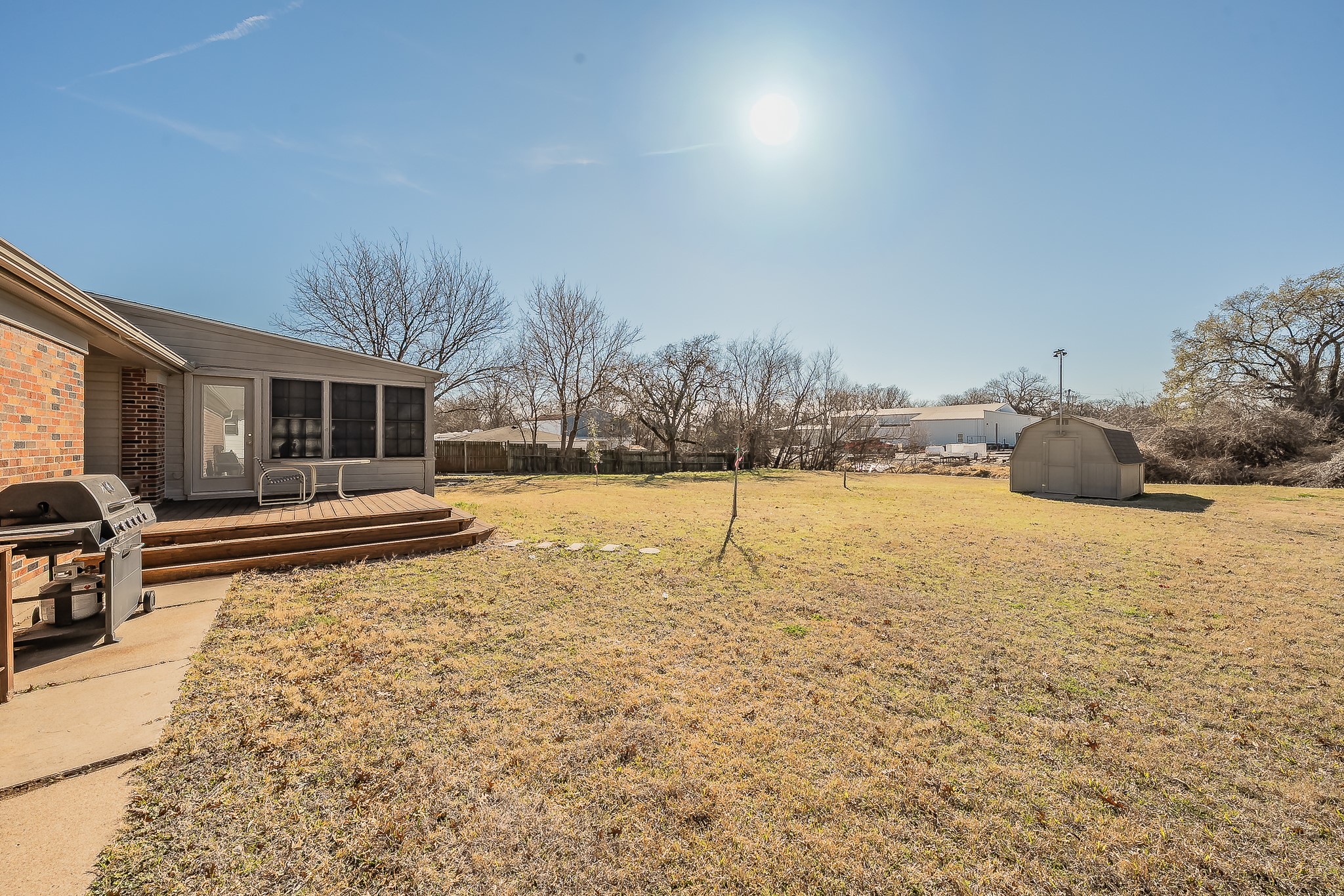202 S Tower Street Weatherford TX 76086