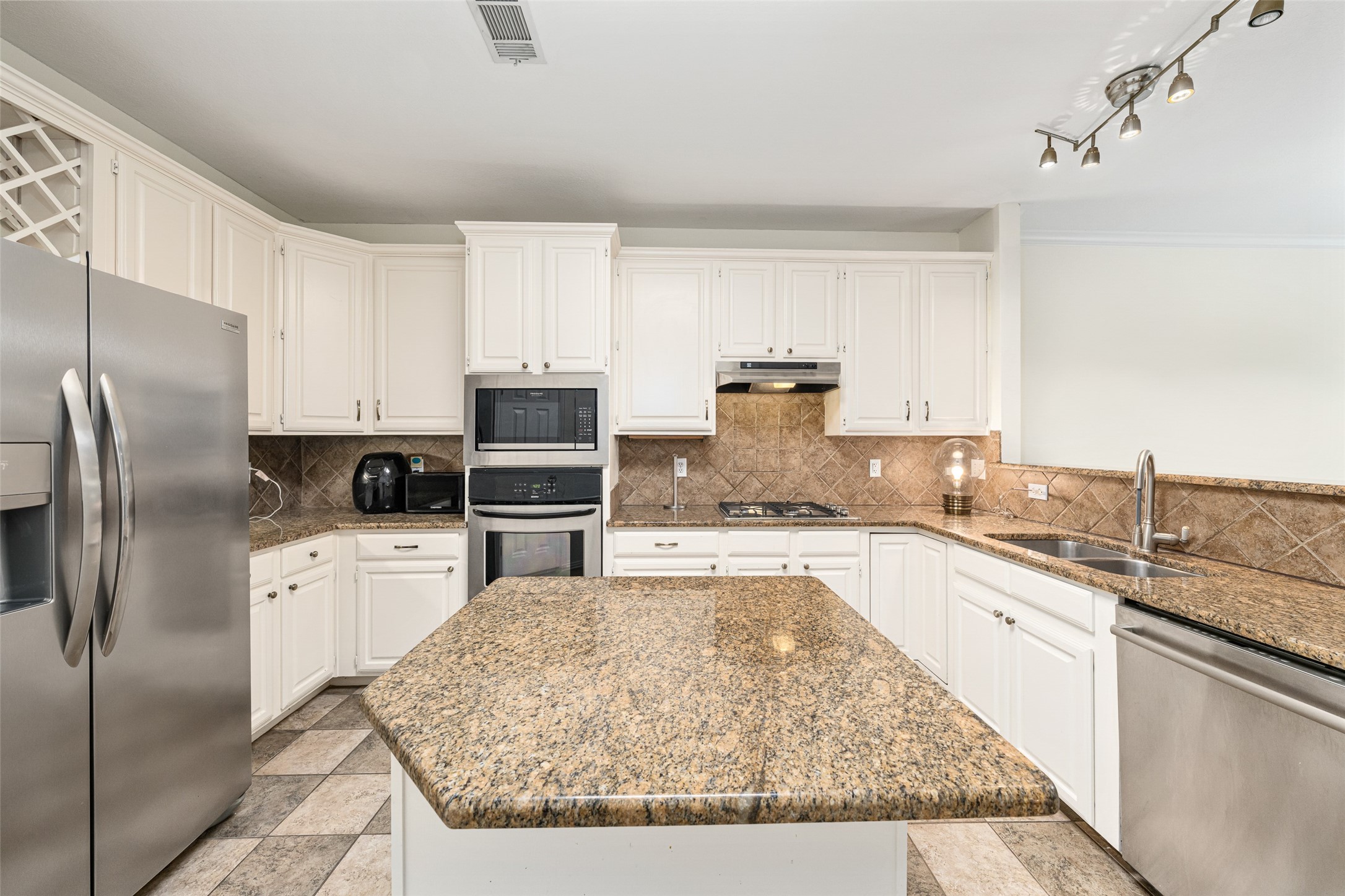 981 Parker Drive Coppell TX 75019