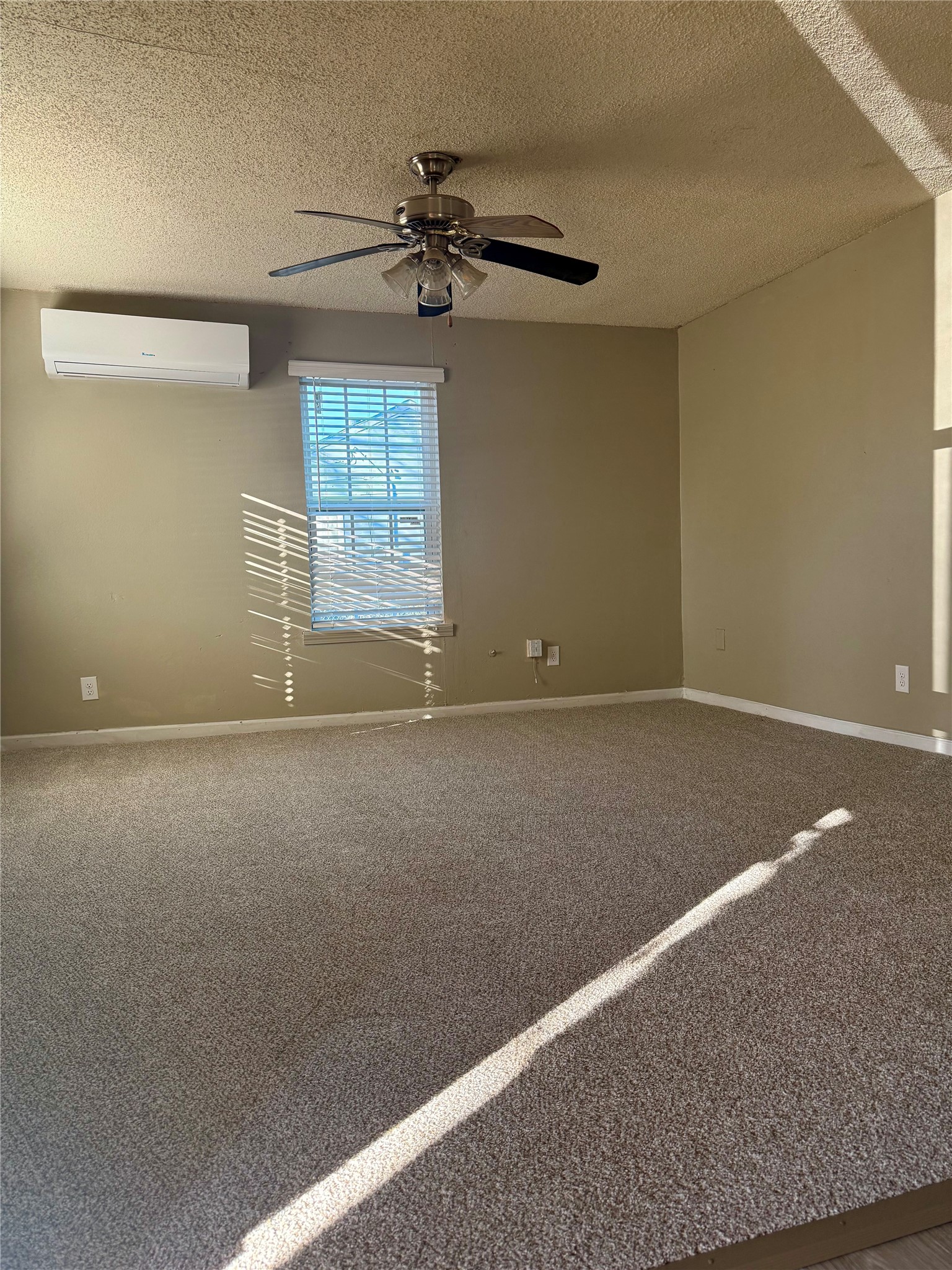 2022 Leroy Road Dallas TX 75217