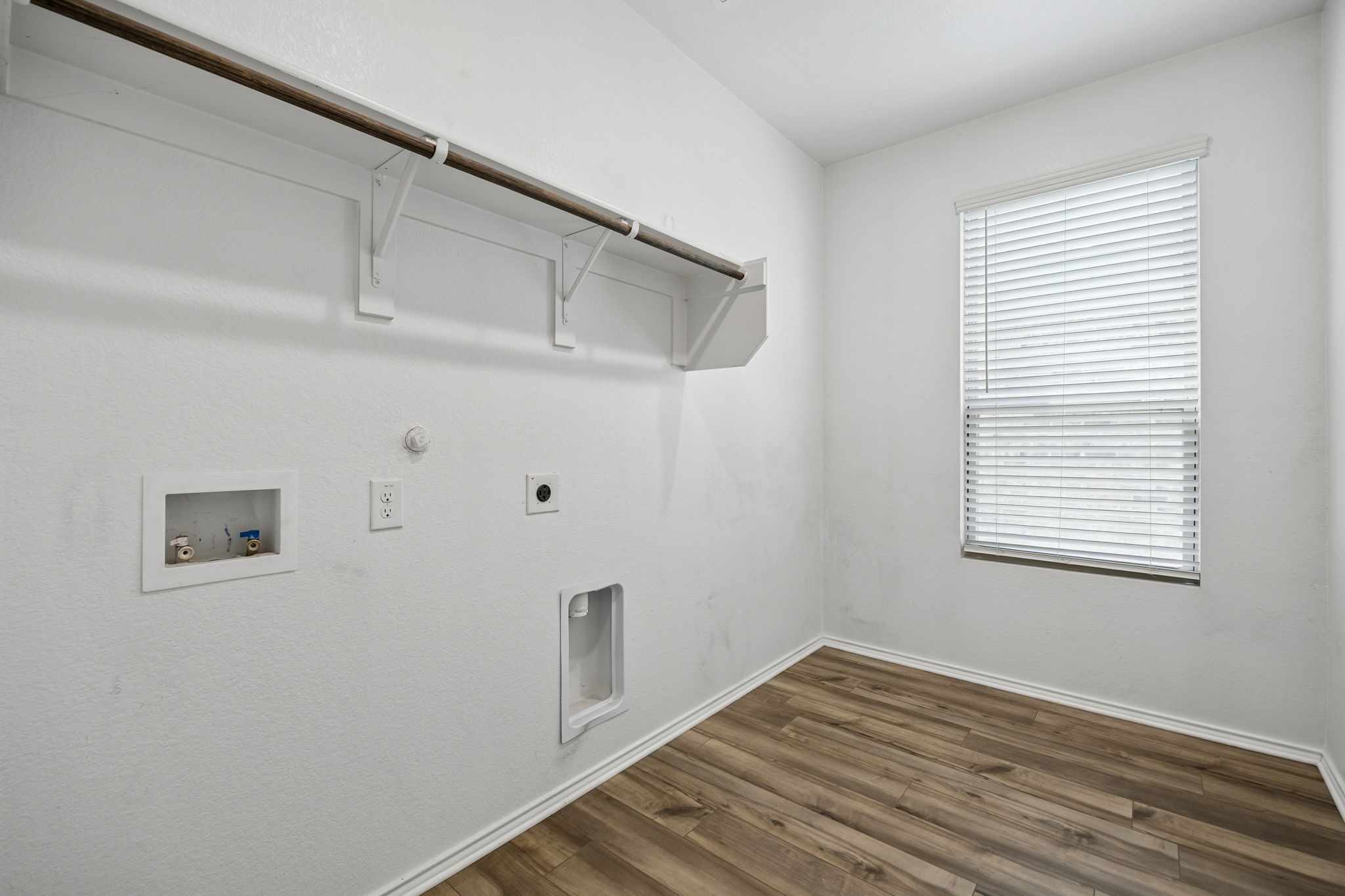 8000 Gangway Drive Fort Worth TX 76179