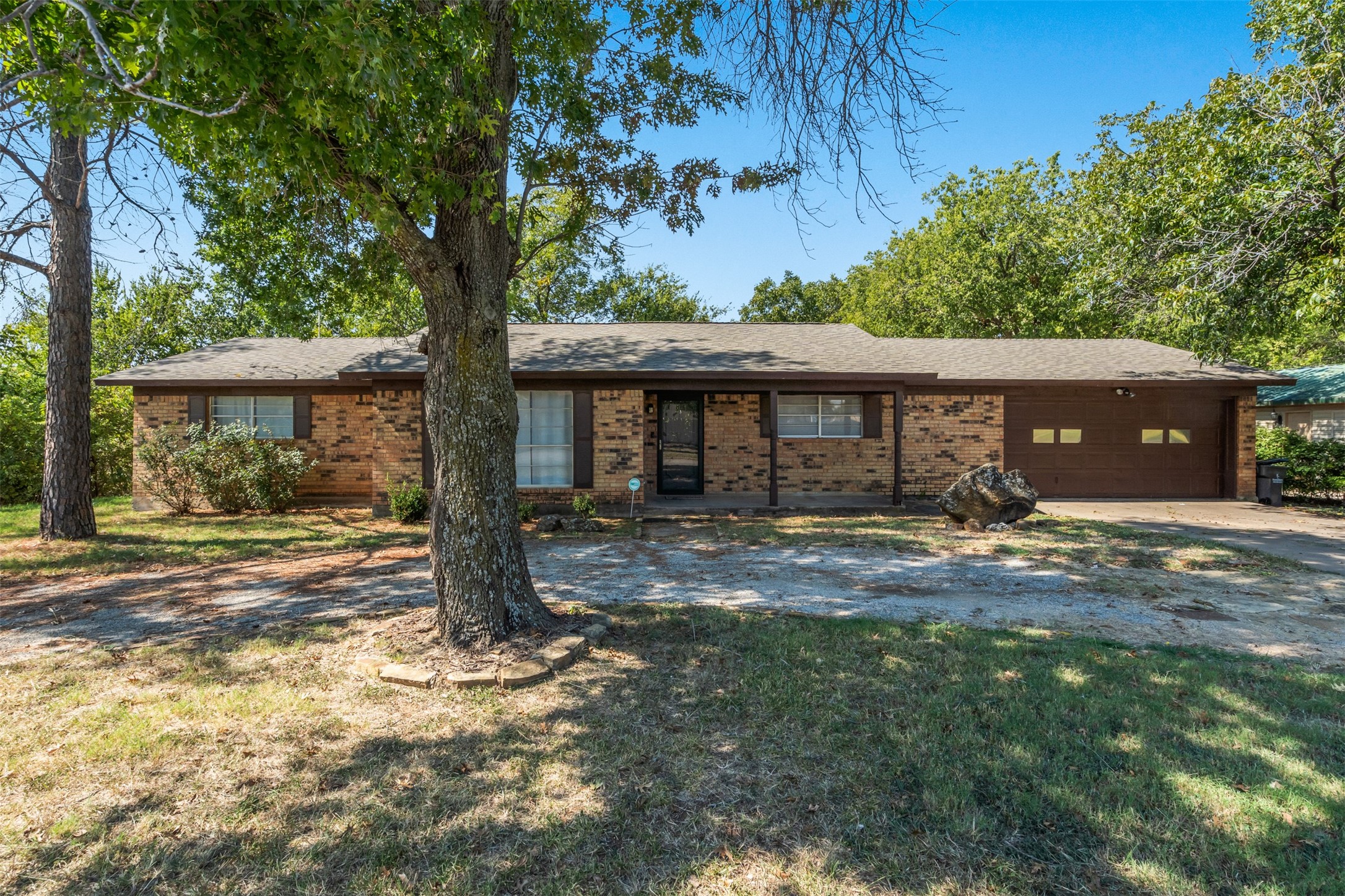 712 Indiana Street Graham TX 76450