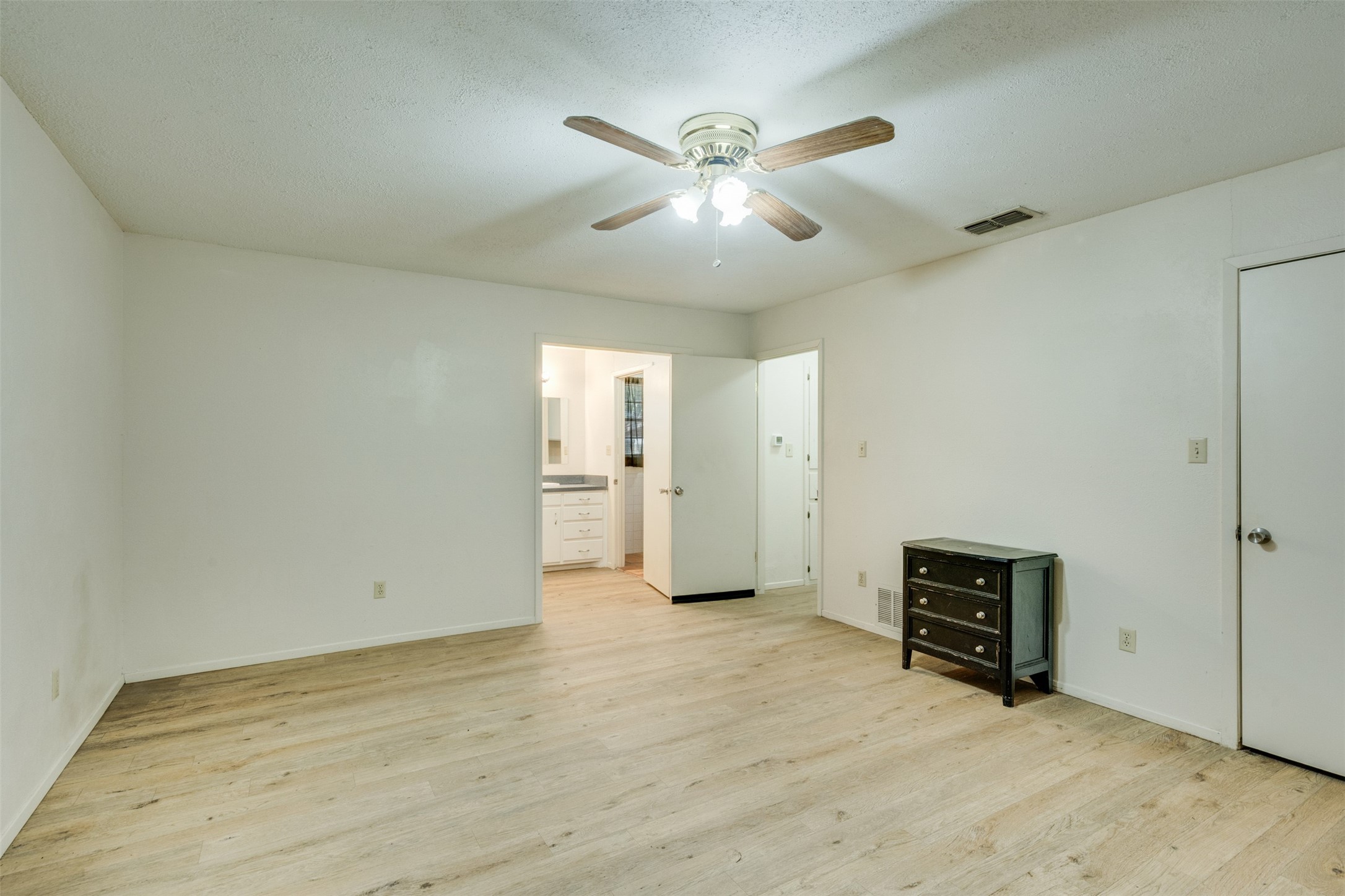 712 Indiana Street Graham TX 76450