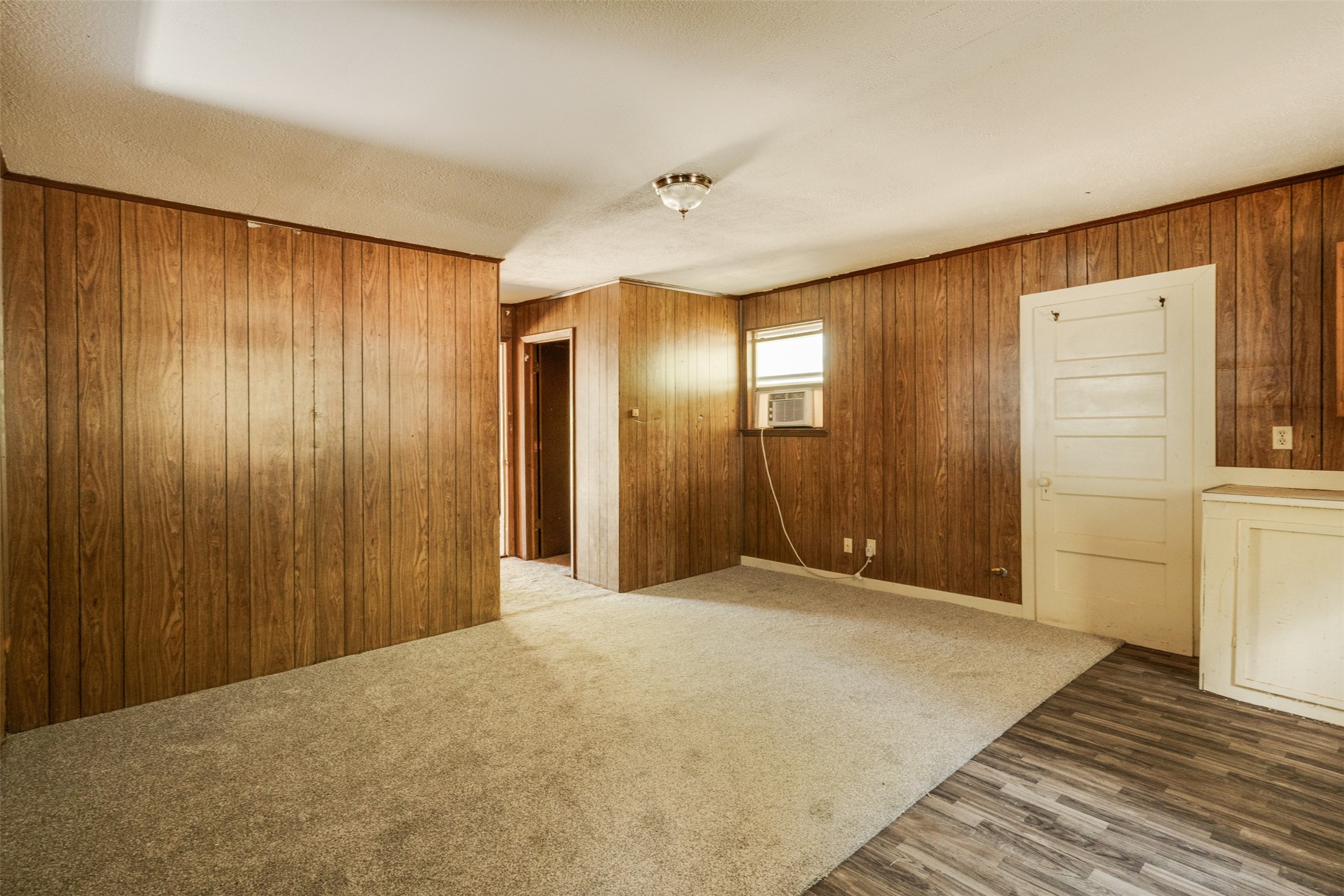 712 Indiana Street Graham TX 76450