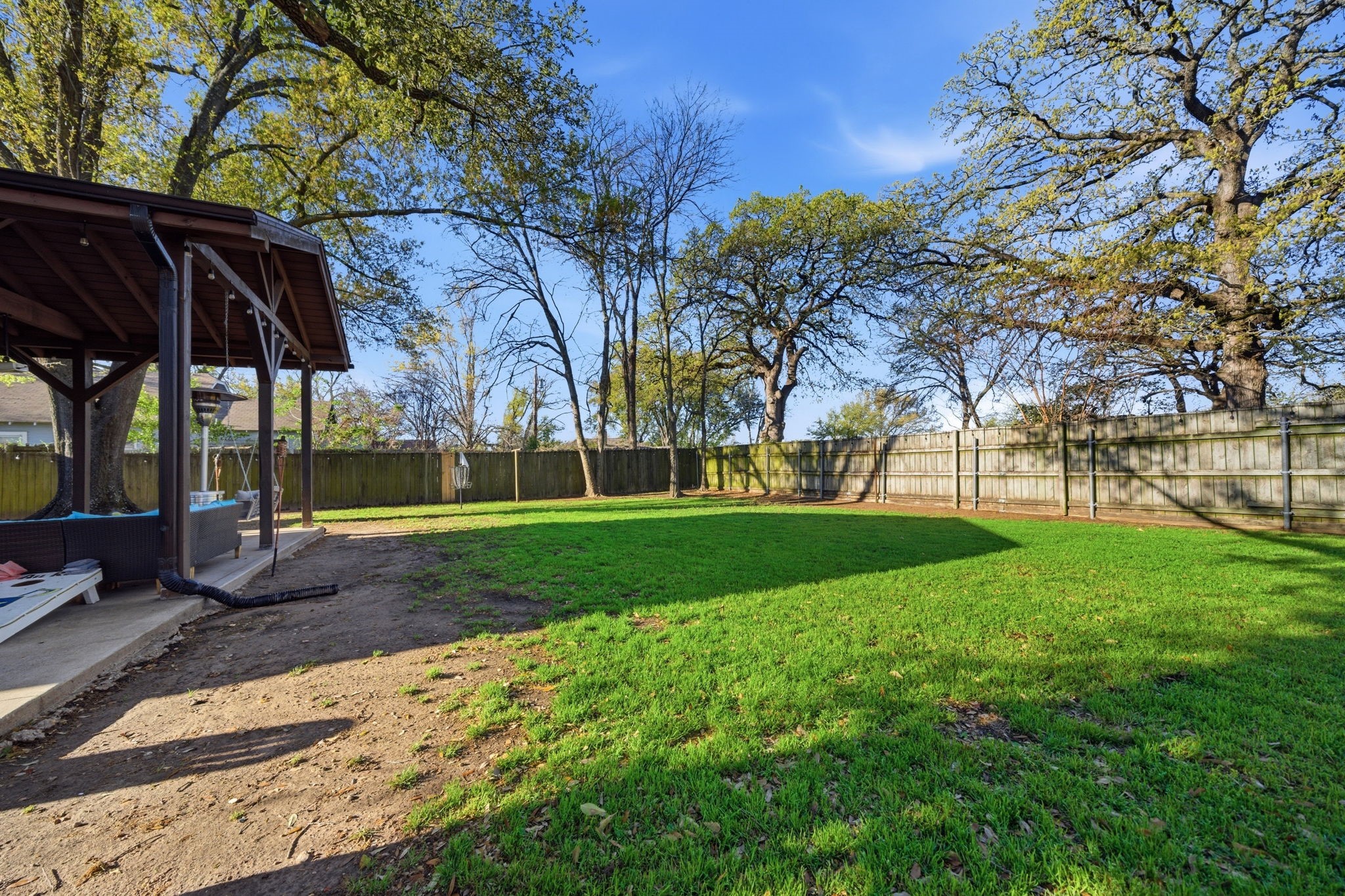 1704 S Houston Street Kaufman TX 75142