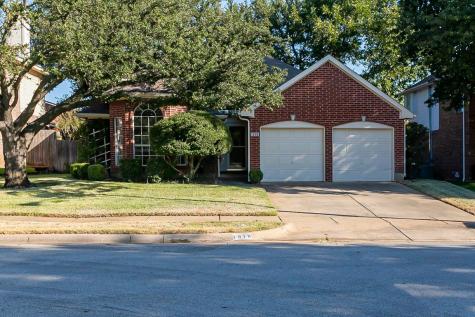1910 Hunters Ridge Drive Grapevine TX 76051