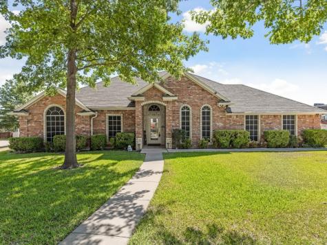 2209 Spring Lake Drive Weatherford TX 76087