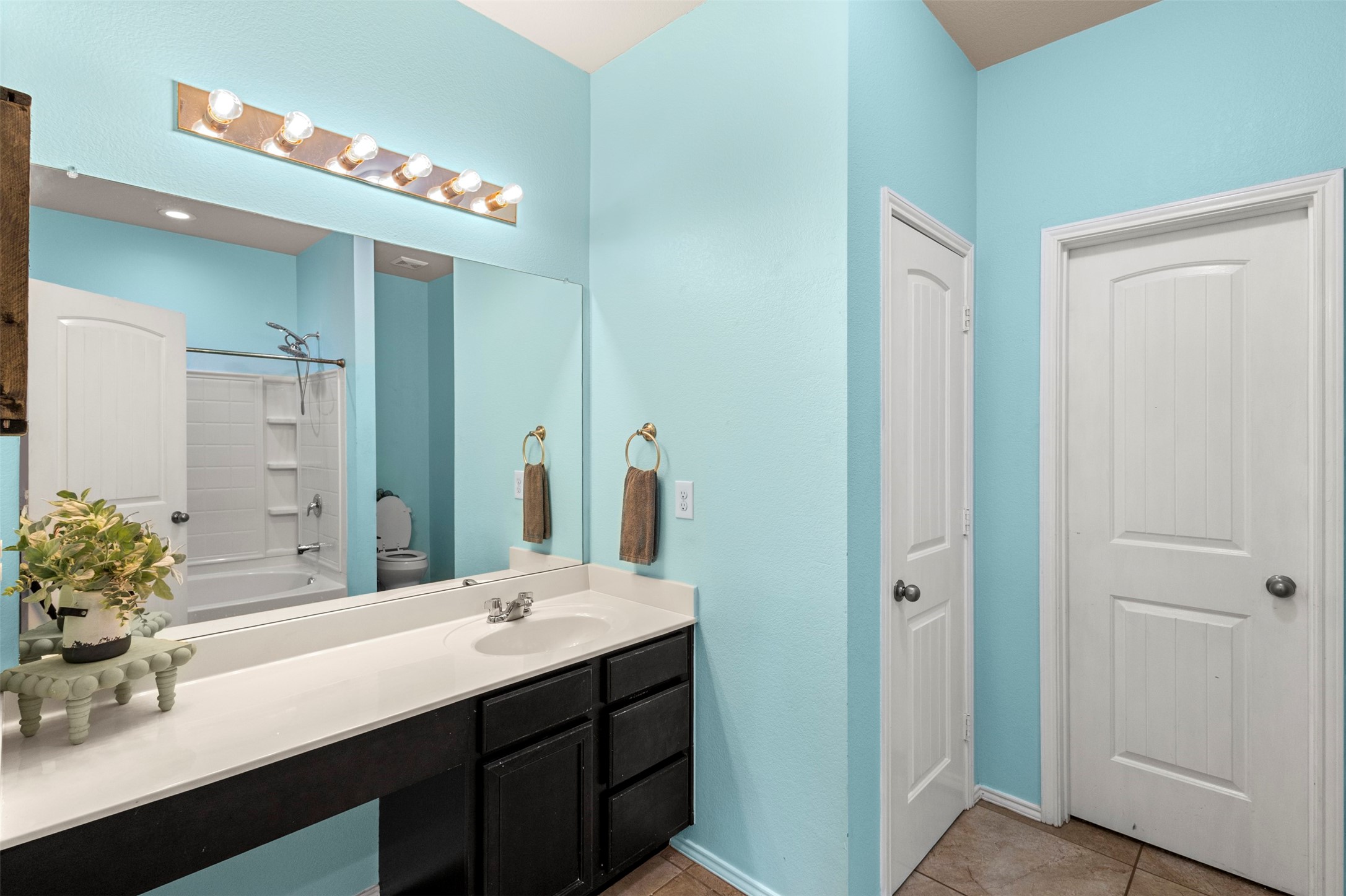 230 Colt Drive Waxahachie TX 75165