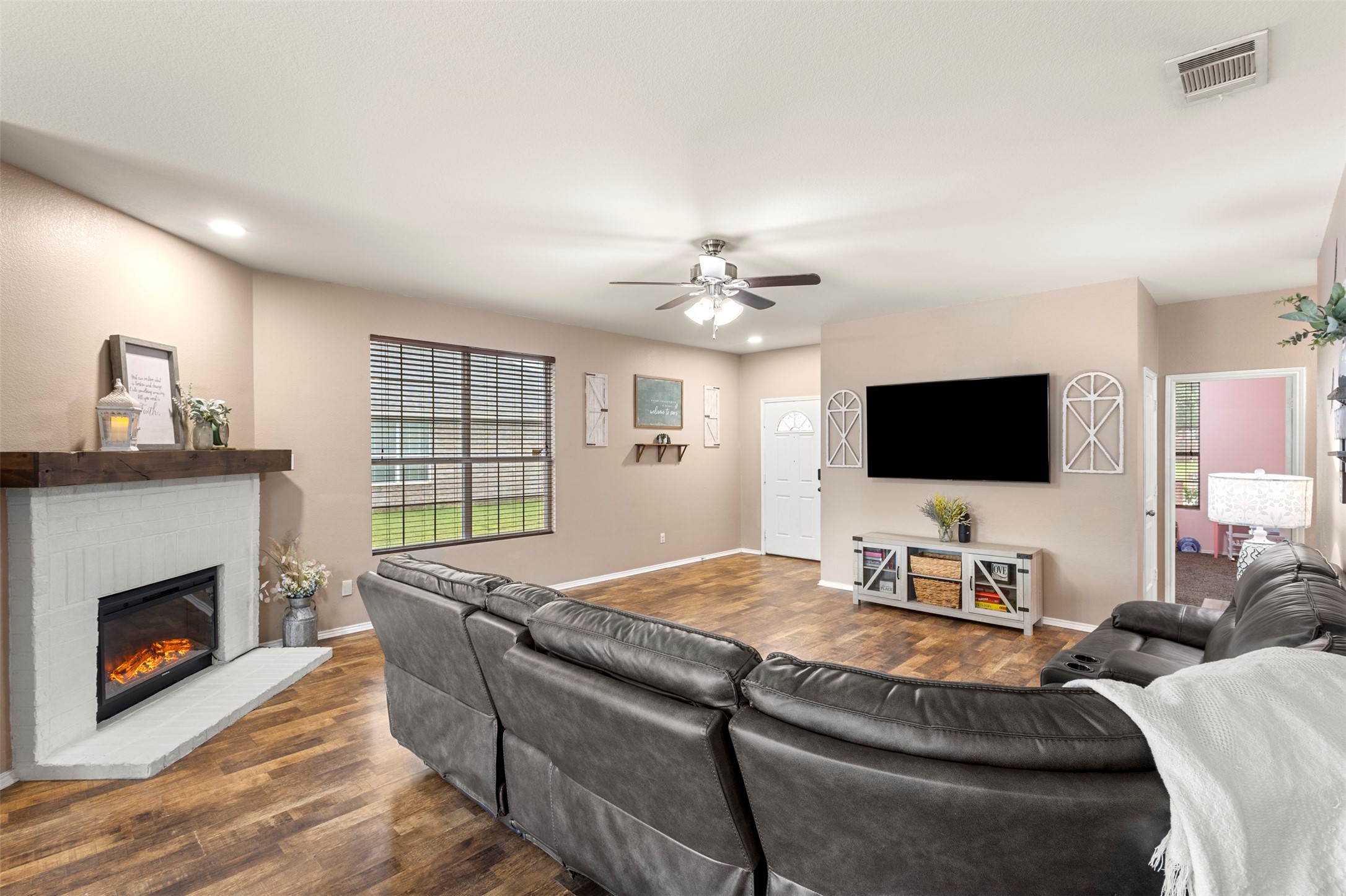 230 Colt Drive Waxahachie TX 75165