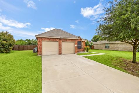 230 Colt Drive Waxahachie TX 75165