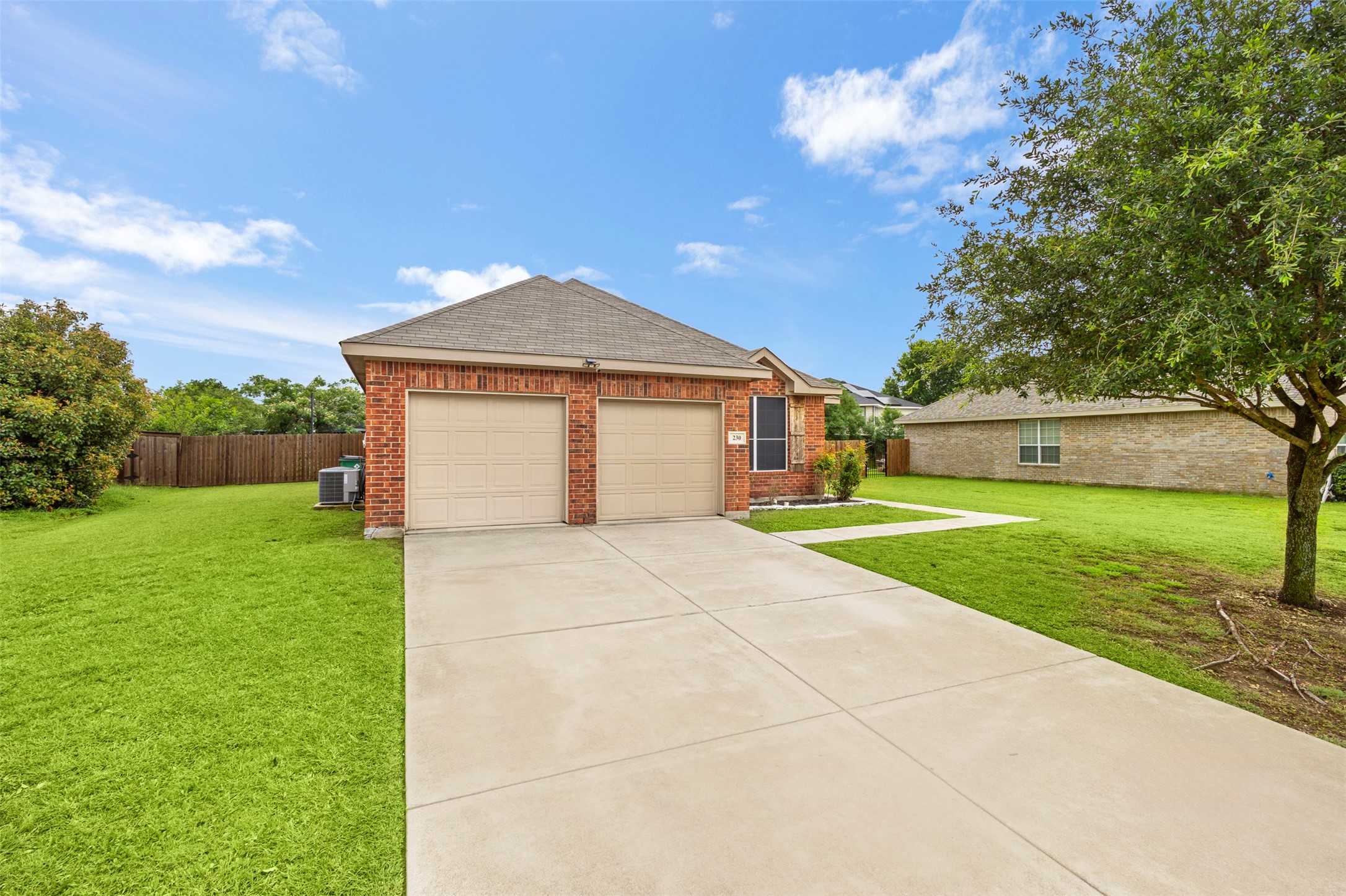 230 Colt Drive Waxahachie TX 75165