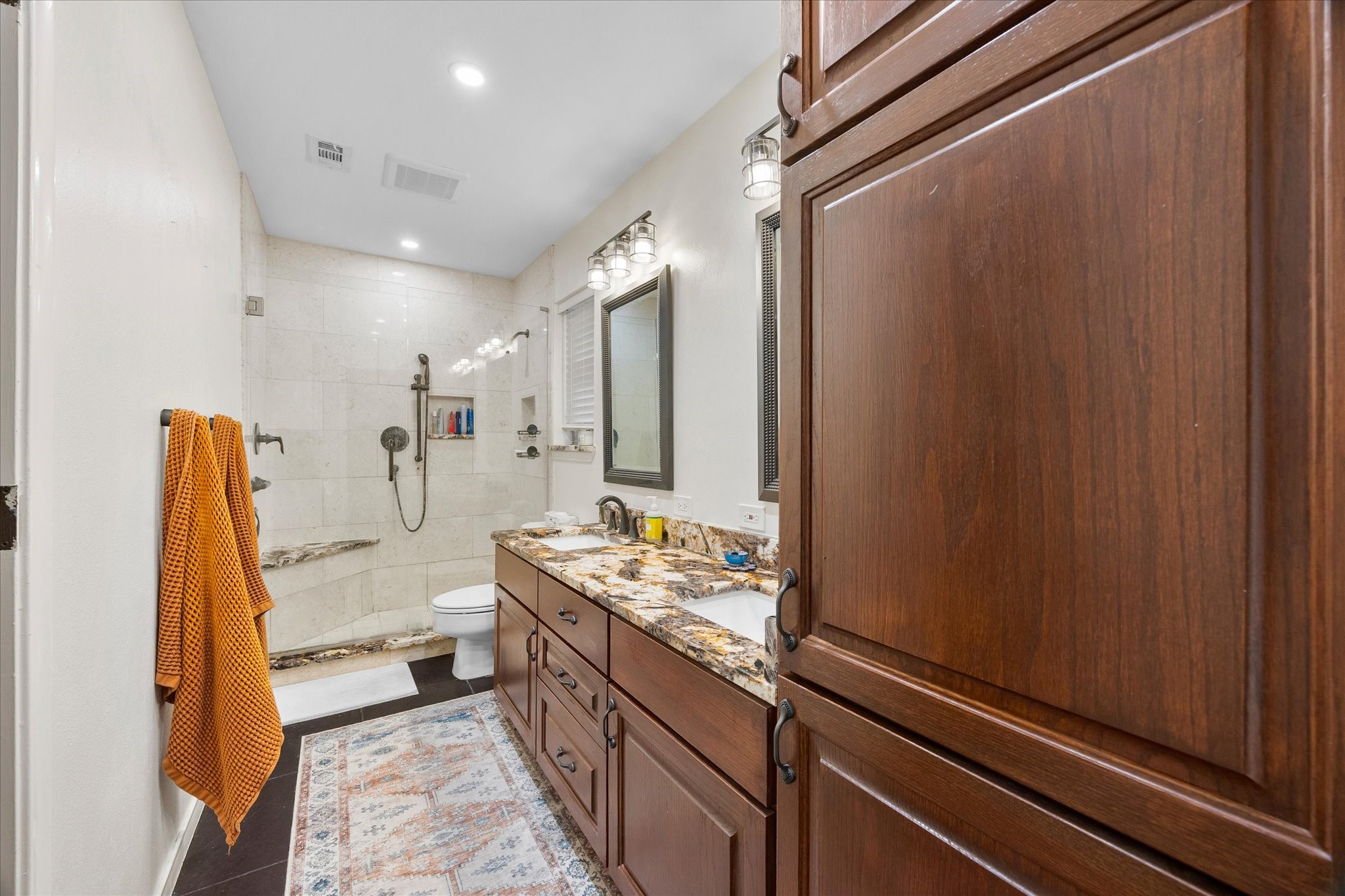 3502 Winnetka Street Garland TX 75043